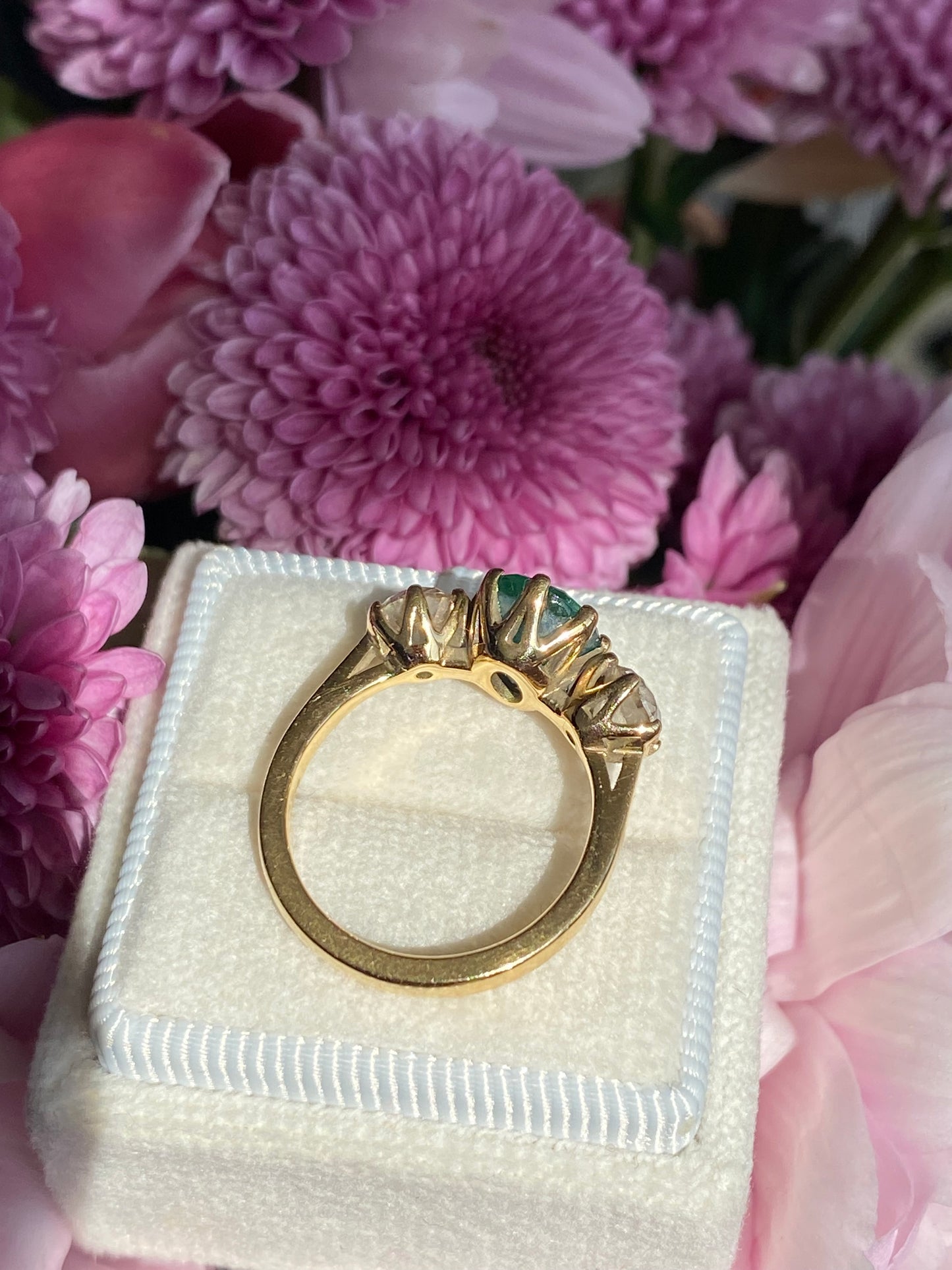 Vintage 2.15 Carat Emerald and Natural Diamond Ring in 18ct Yellow Gold