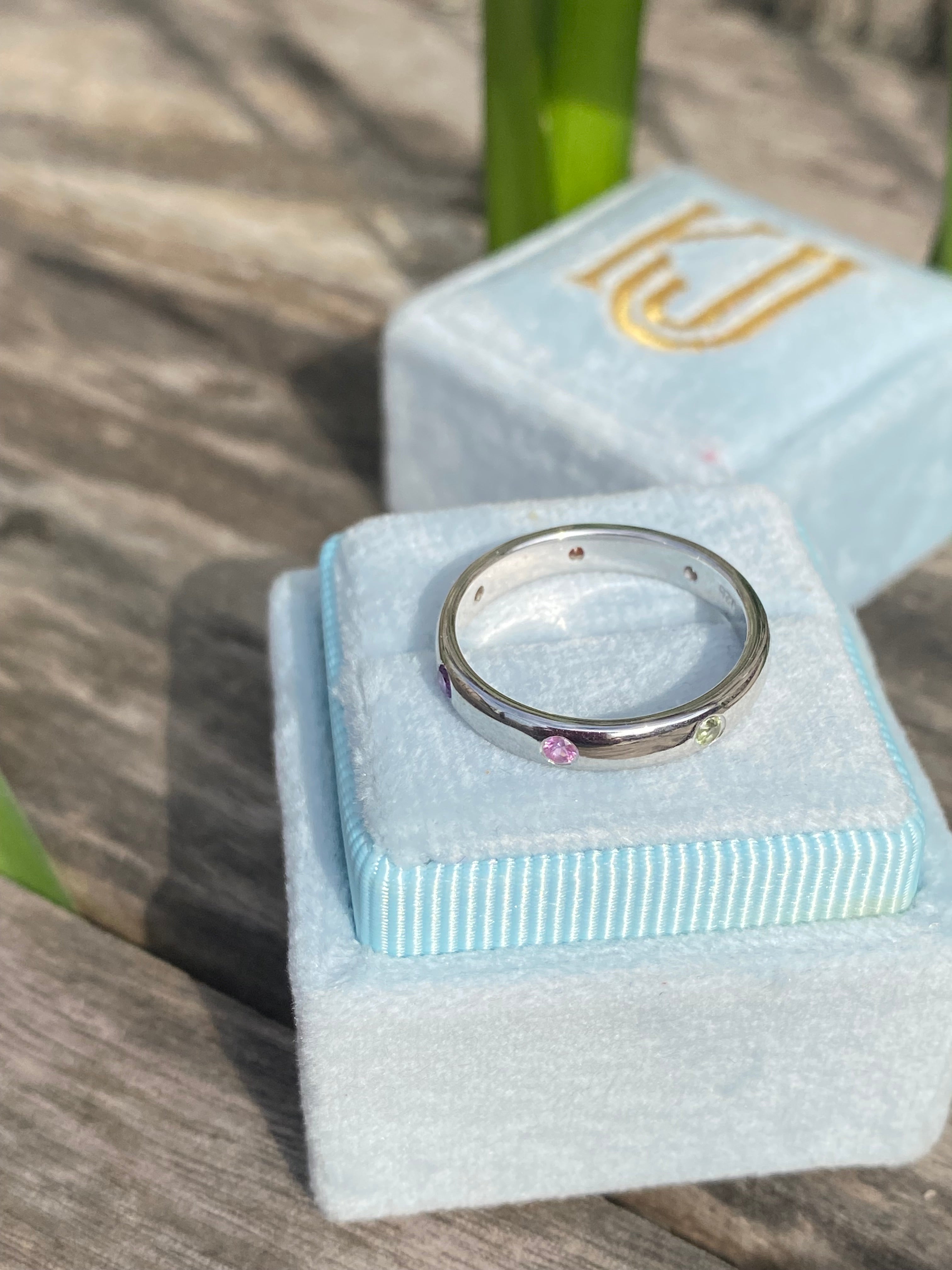 0.25ctw Rainbow Eternity Stacking Ring