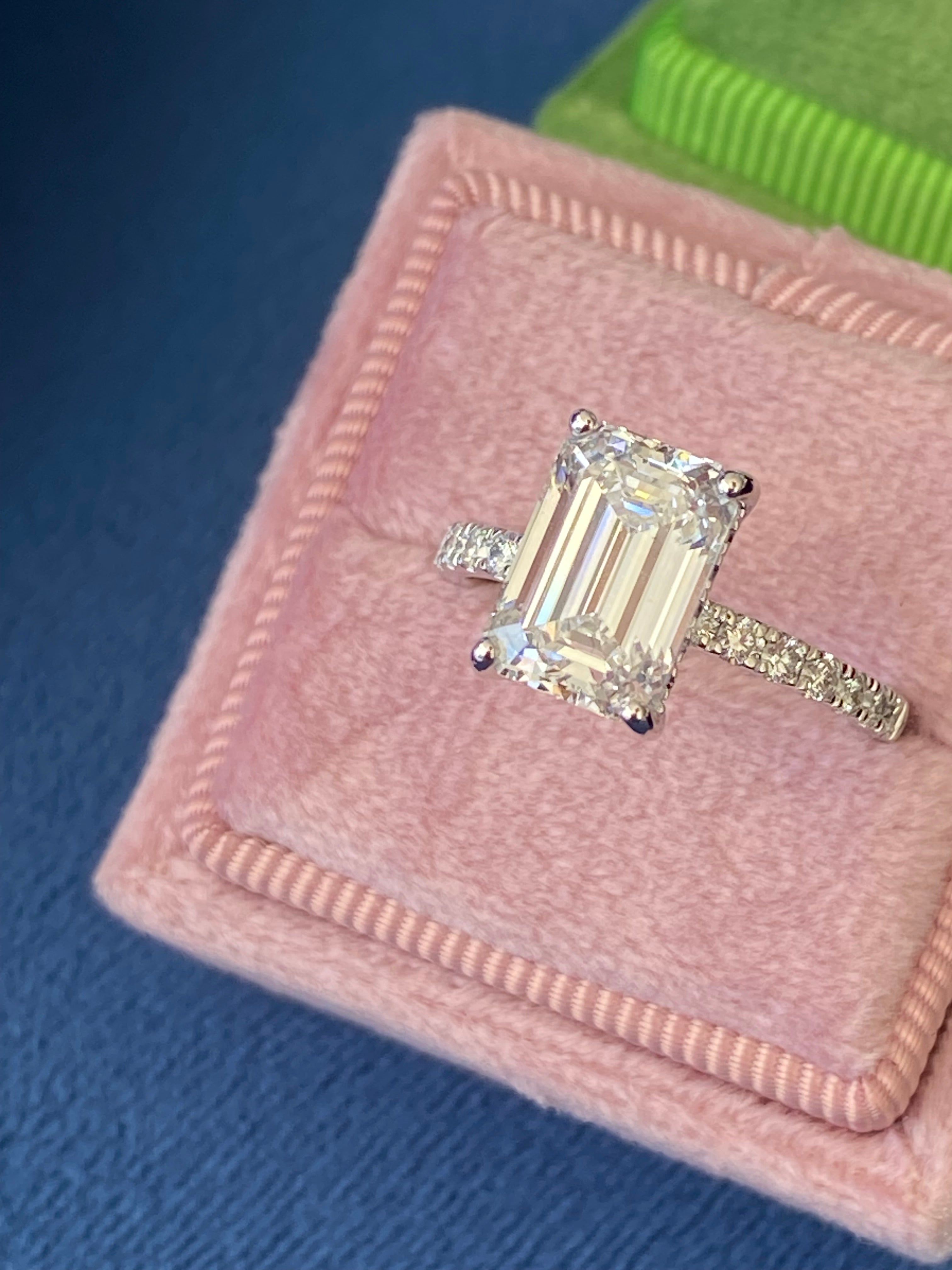 3.04 Carat Emerald Cut D Colour VS1 Lab Diamond Solitaire Engagement Ring in Platinum