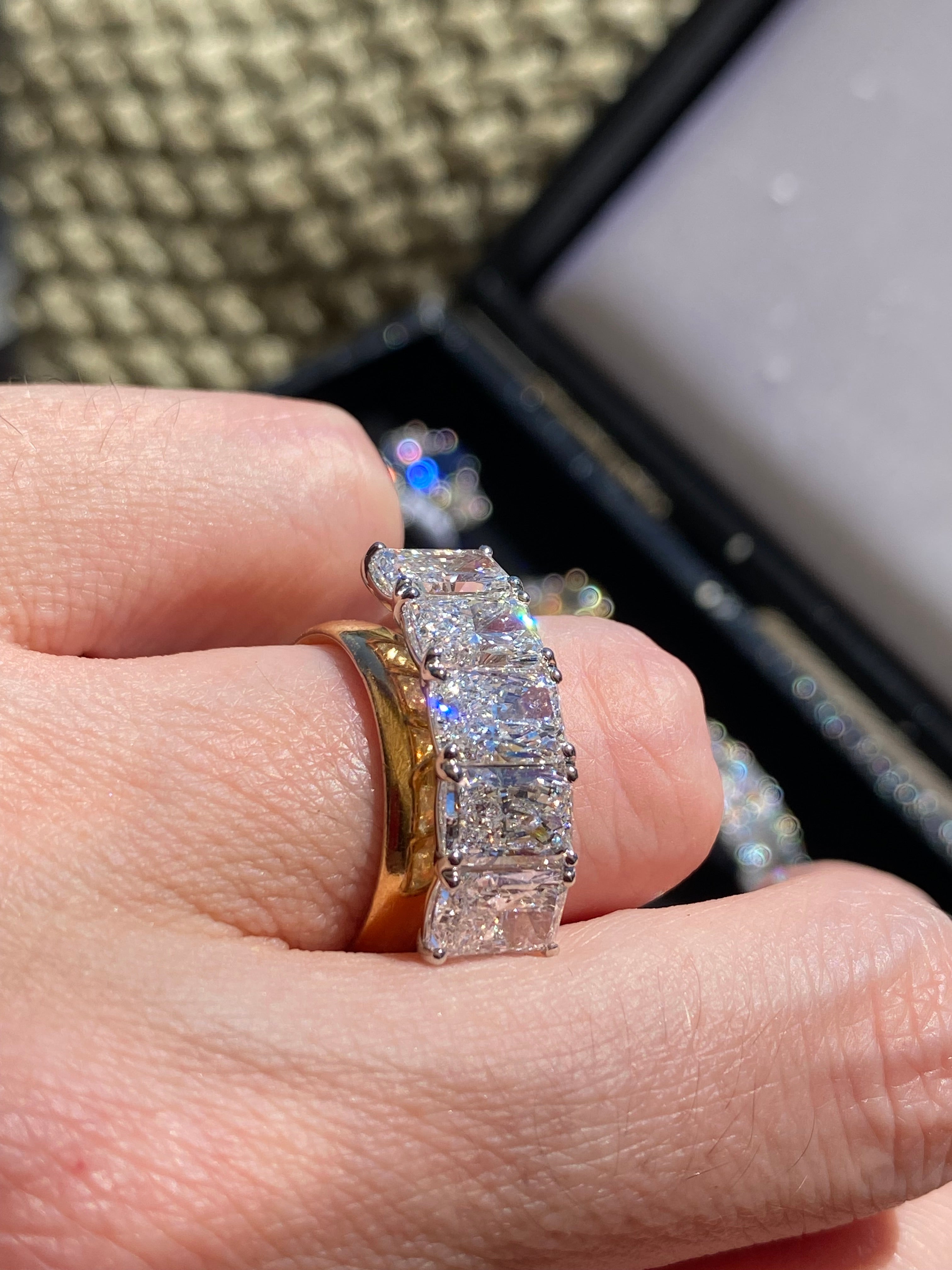 5.09 CTW Radiant Cut D Colour VVS2 Lab Diamond Five Stone Ring in Platinum