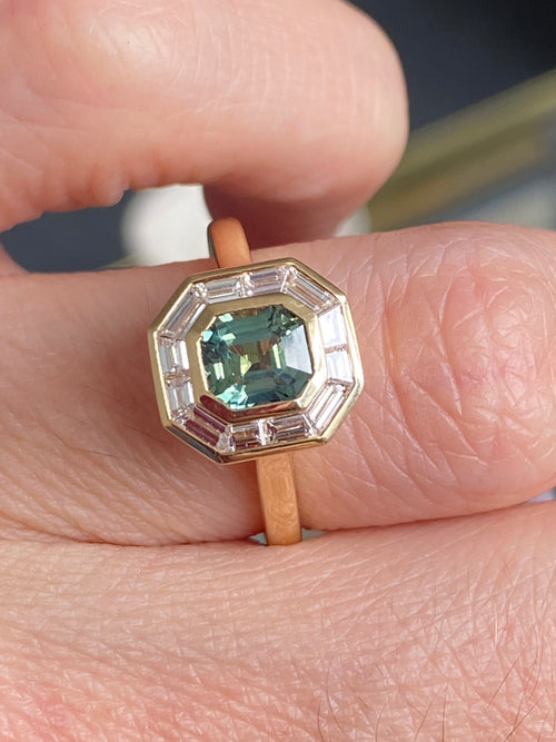 1.56 CTW Green Sapphire and Natural Diamond Ring in 18ct Yellow Gold