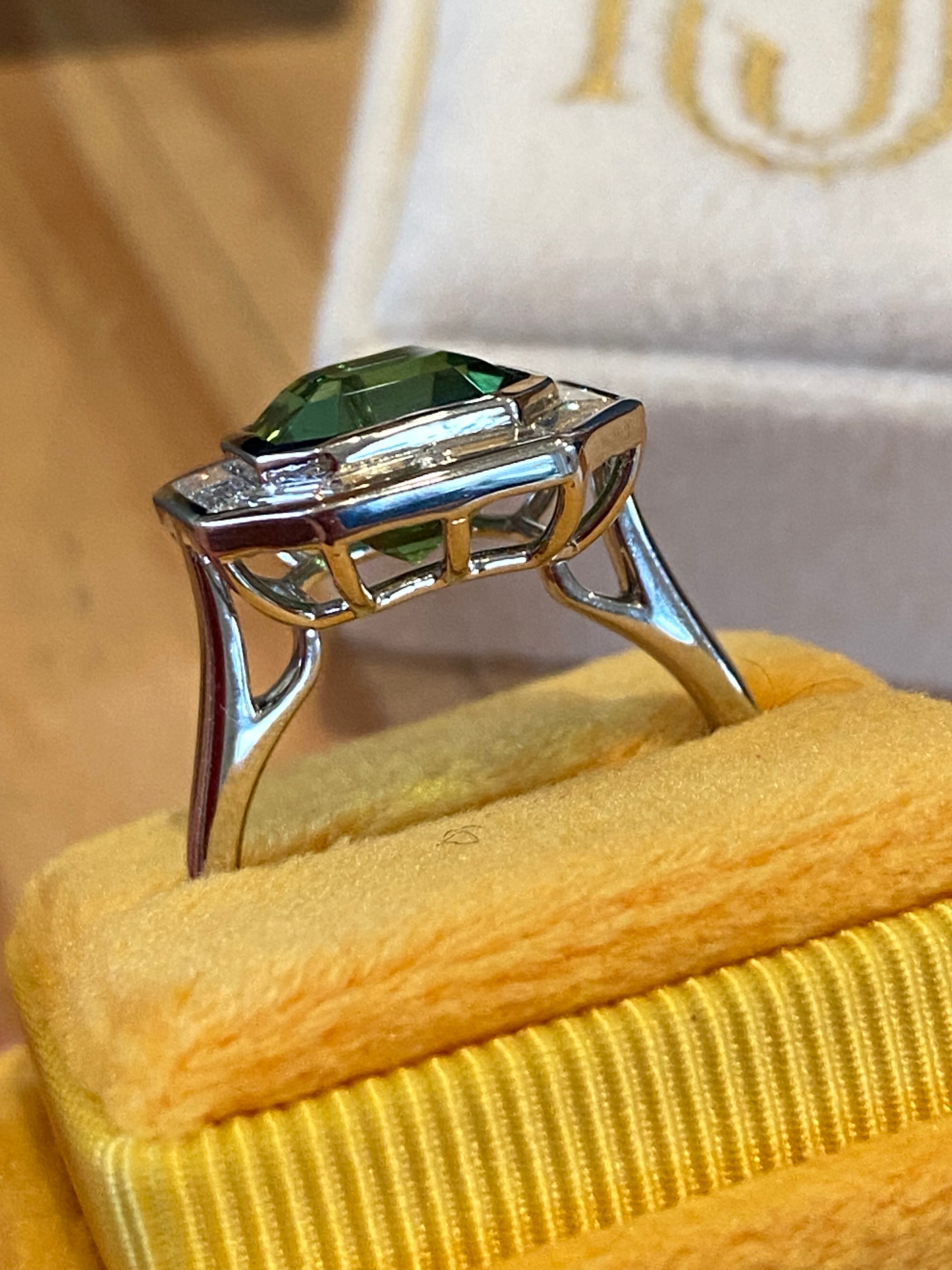 3.98 Carat Mint Tourmaline and 1.15ctw Natural Diamond Ring in Platinum