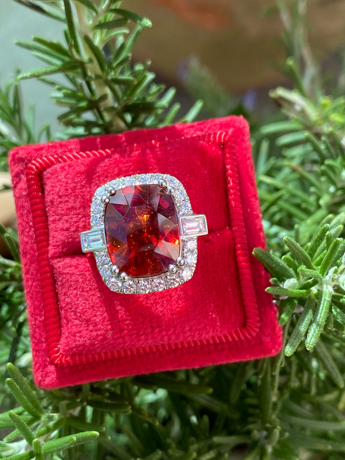 7.36 Carat Hessonite Garnet and Natural Diamond Ring in 18ct Gold