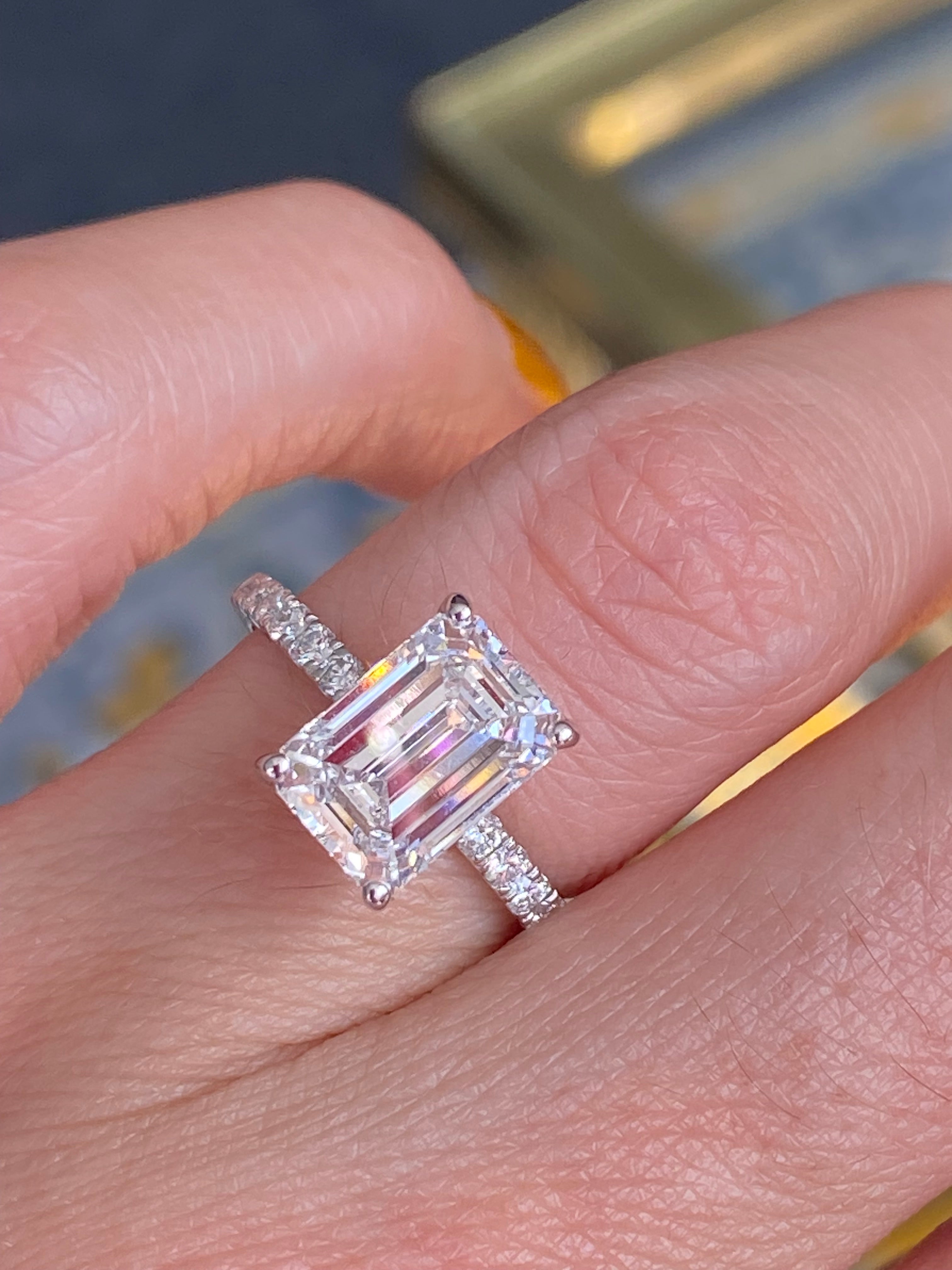 3.04 Carat Emerald Cut D Colour VS1 Lab Diamond Solitaire Engagement Ring in Platinum