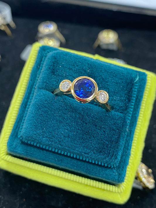 1.41 Carat Blue Ceylon Sapphire and 0.18 CTW Natural Diamond Halo Ring in 18ct Yellow Gold
