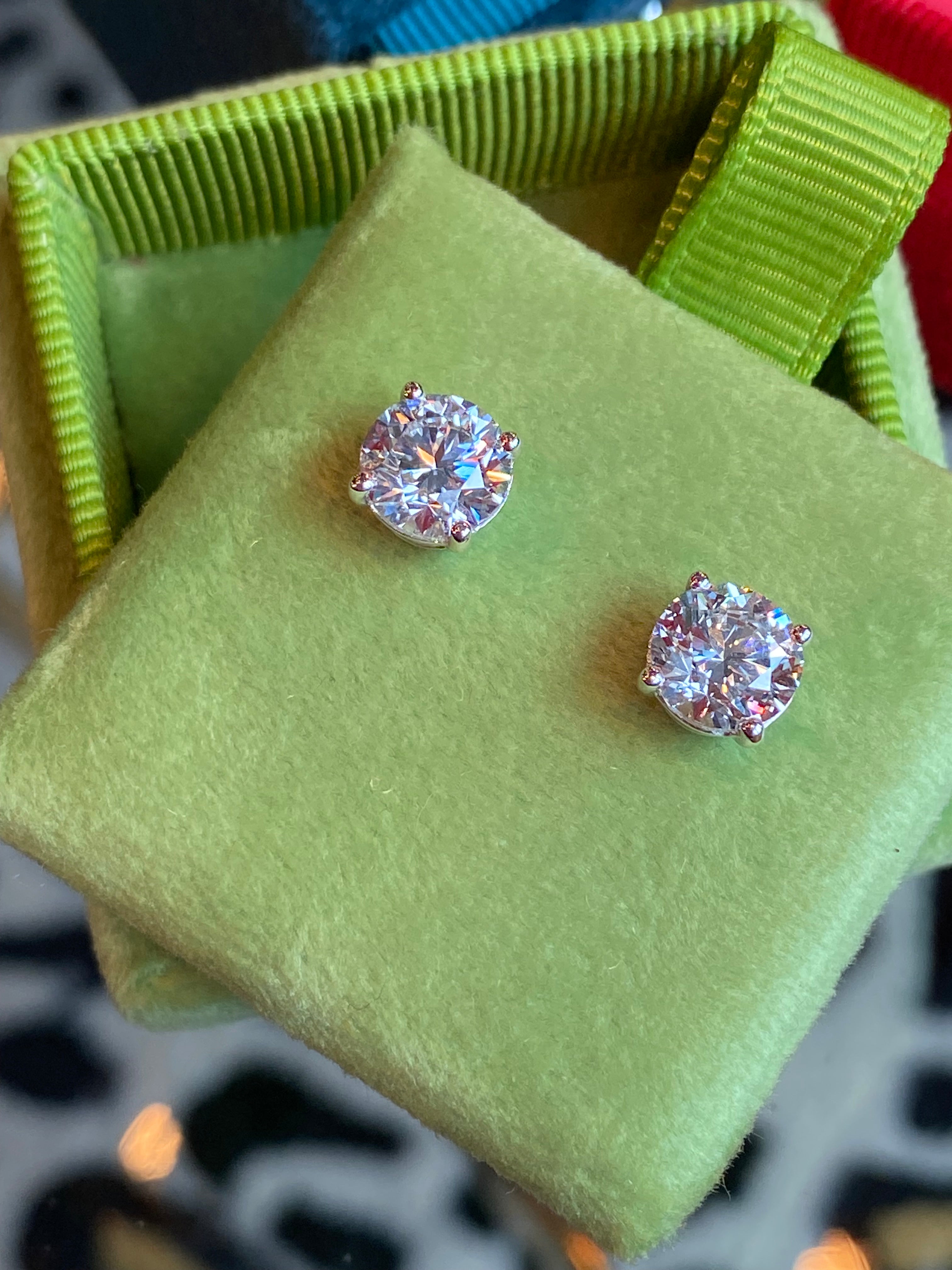 3.00 CTW Round Brilliant Lab Grown Diamond Stud Earrings in 9ct White Gold, F Colour / VS Clarity