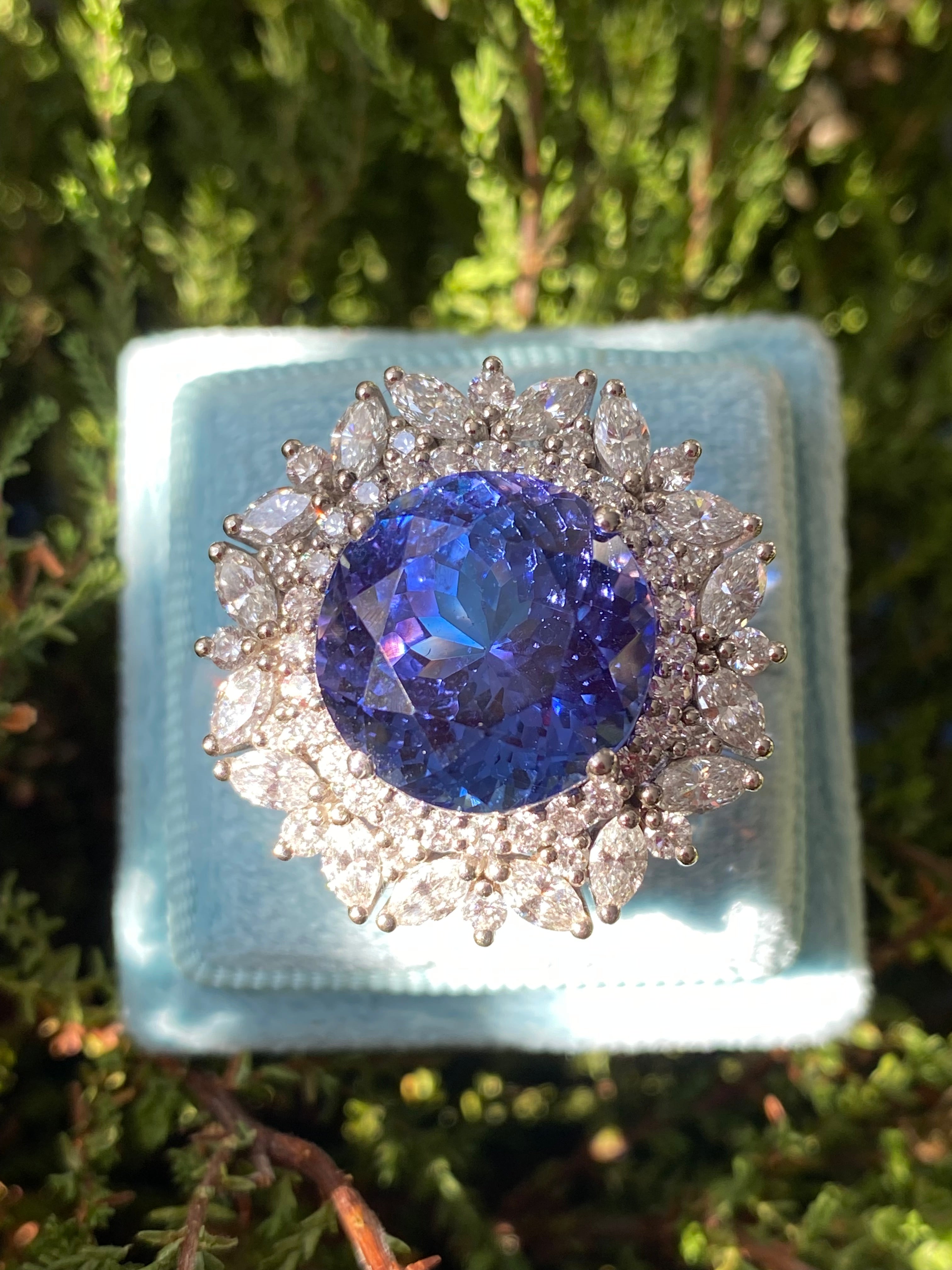 15.96 Carat Round Cut Tanzanite and 2.88ctw Natural Diamond Cocktail Ring in Platinum