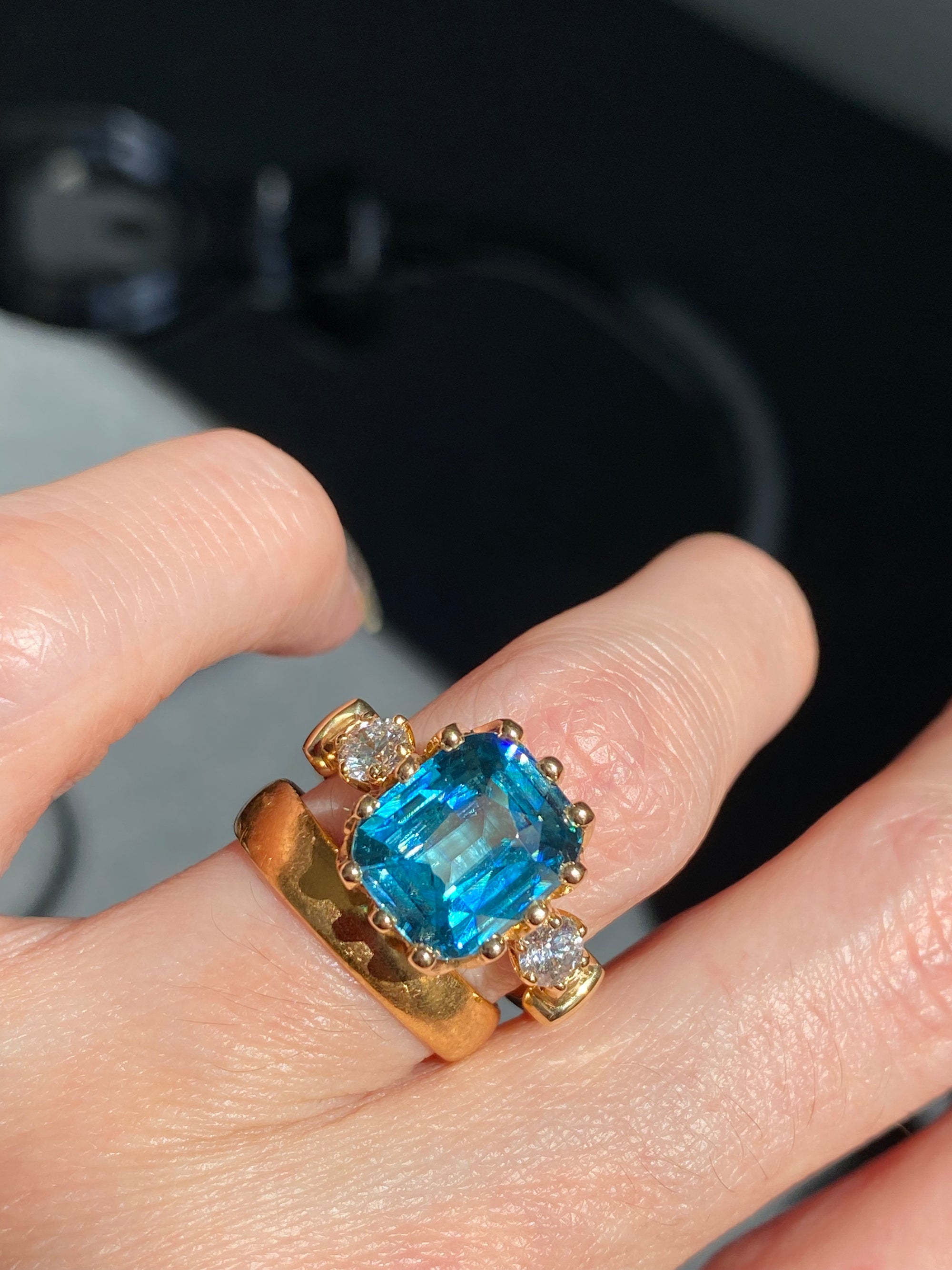 6.75 Carat Blue Zircon and Diamond Three Stone Ring in 18ct Yellow Gold