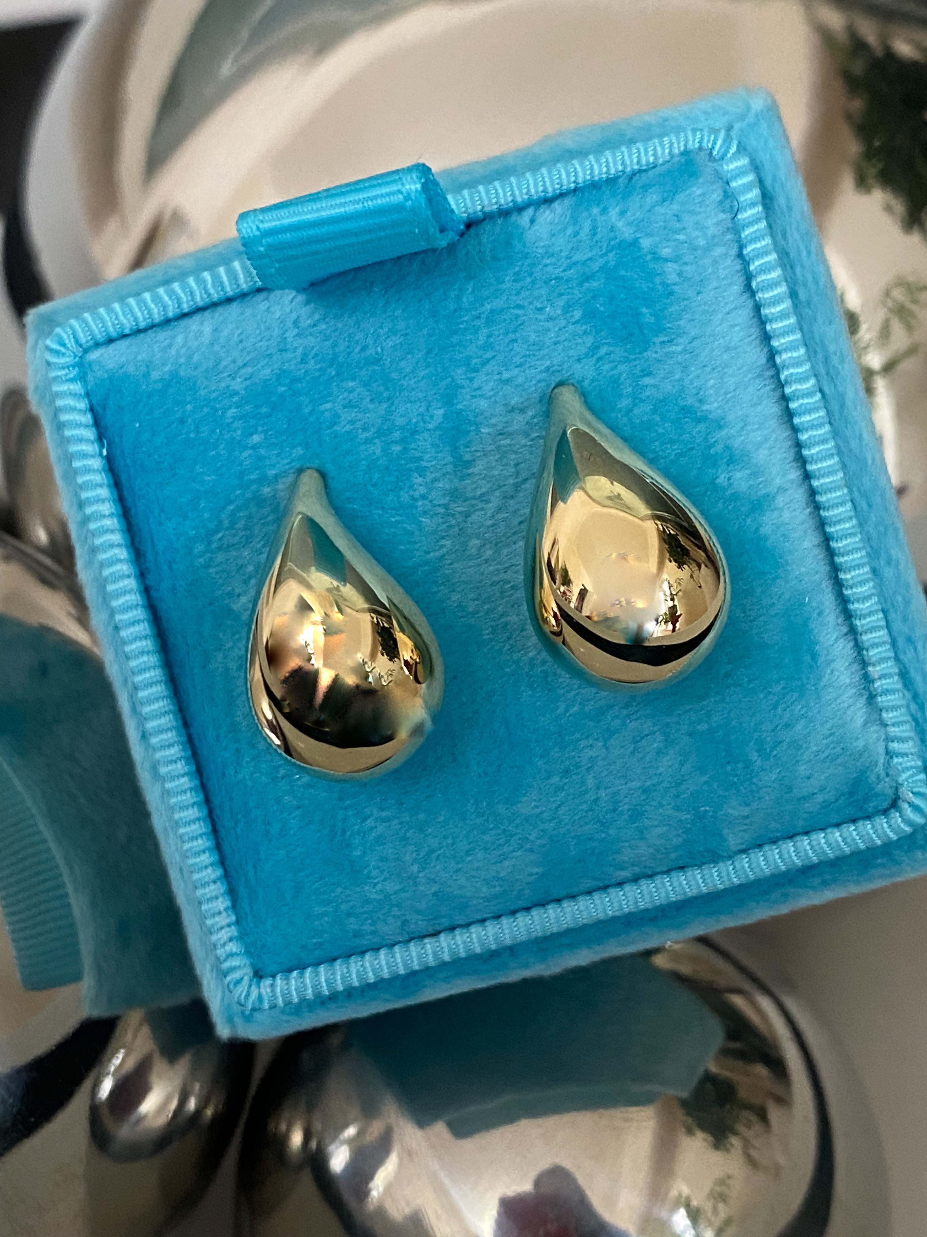 Statement Large Teardop Earrings in 9ct Yellow Gold