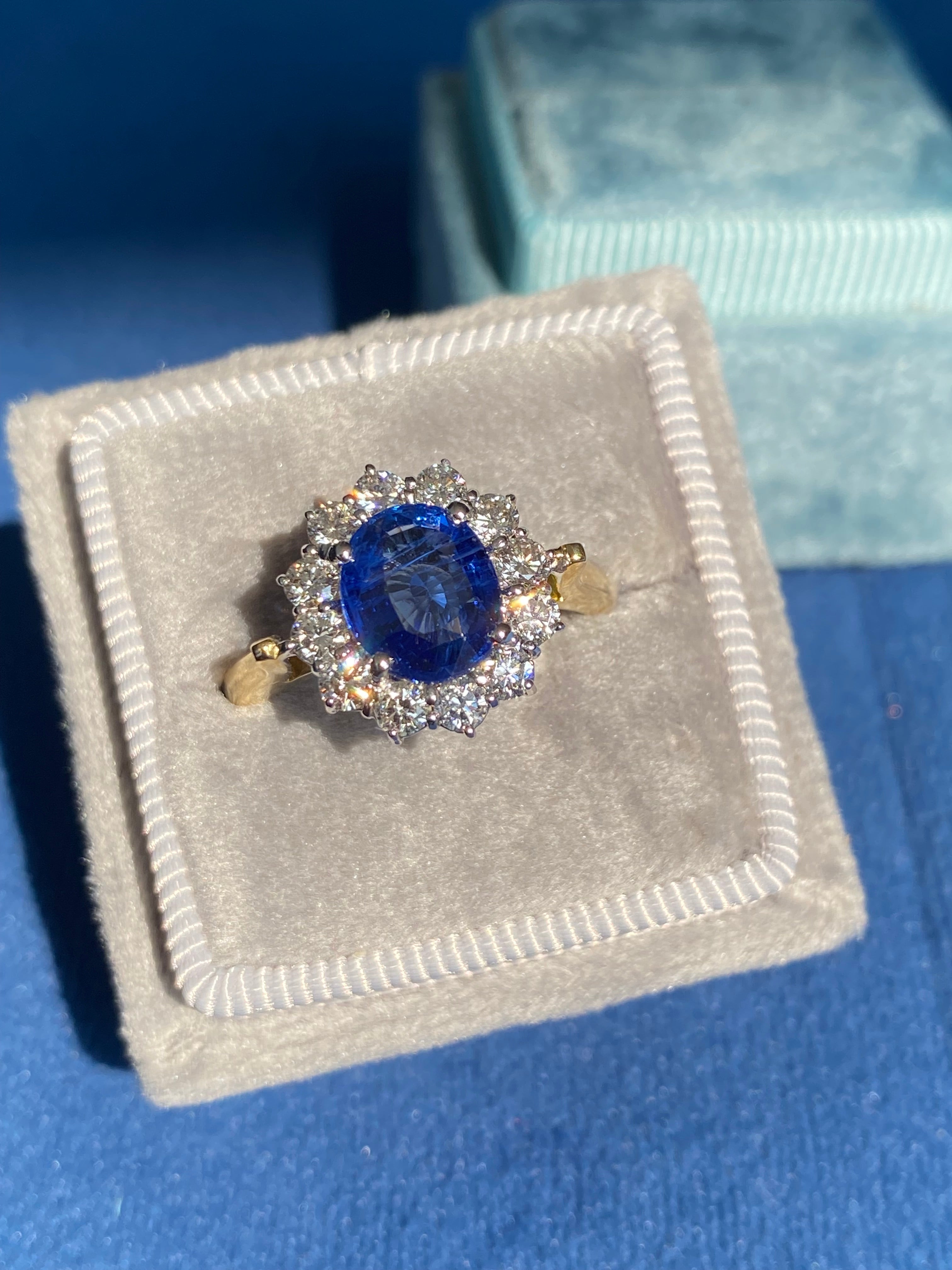 3.31 CTW Ceylon Sapphire and Natural Diamond Halo Ring in 18ct Gold