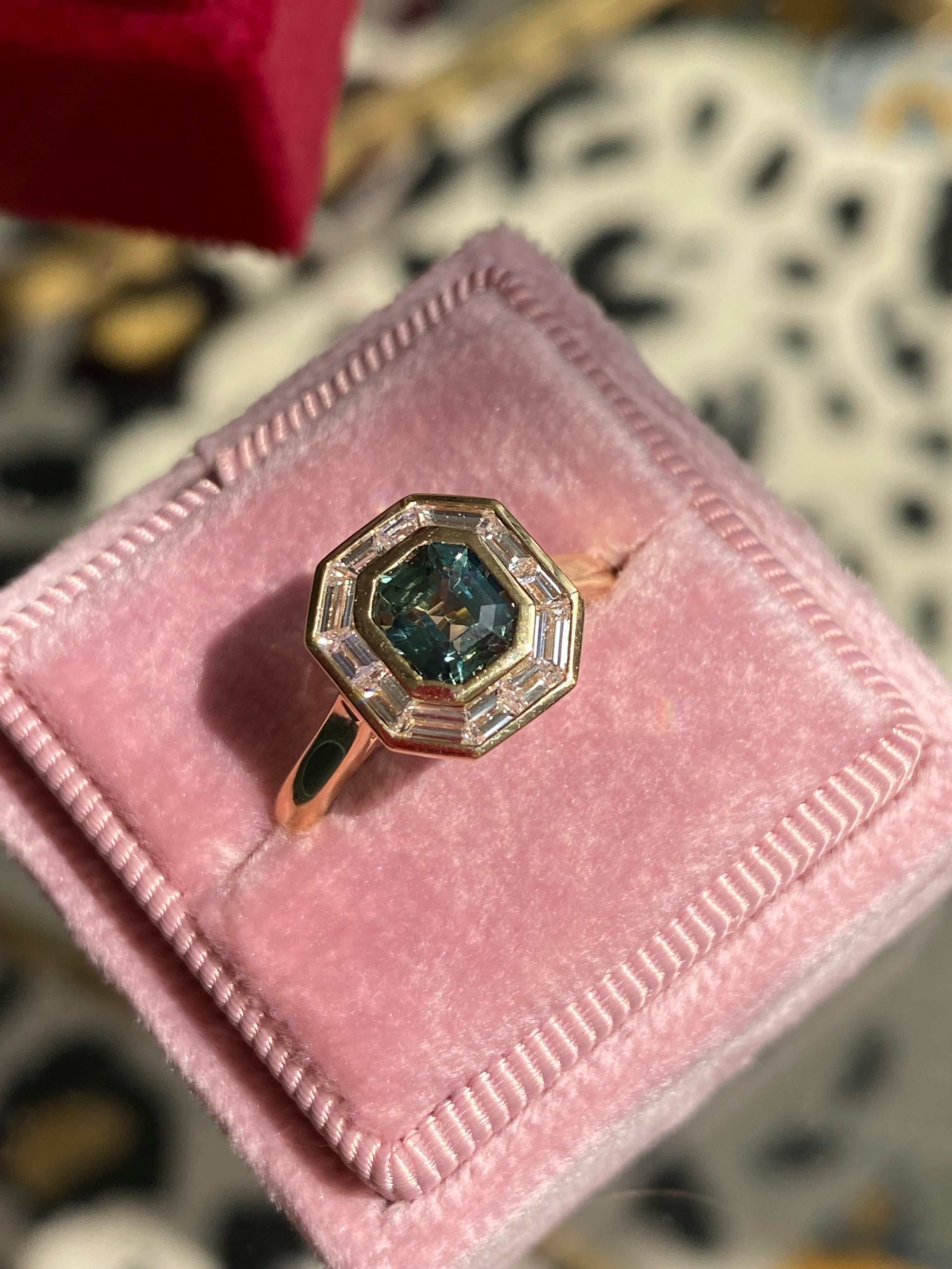 1.56 CTW Green Sapphire and Natural Diamond Ring in 18ct Yellow Gold
