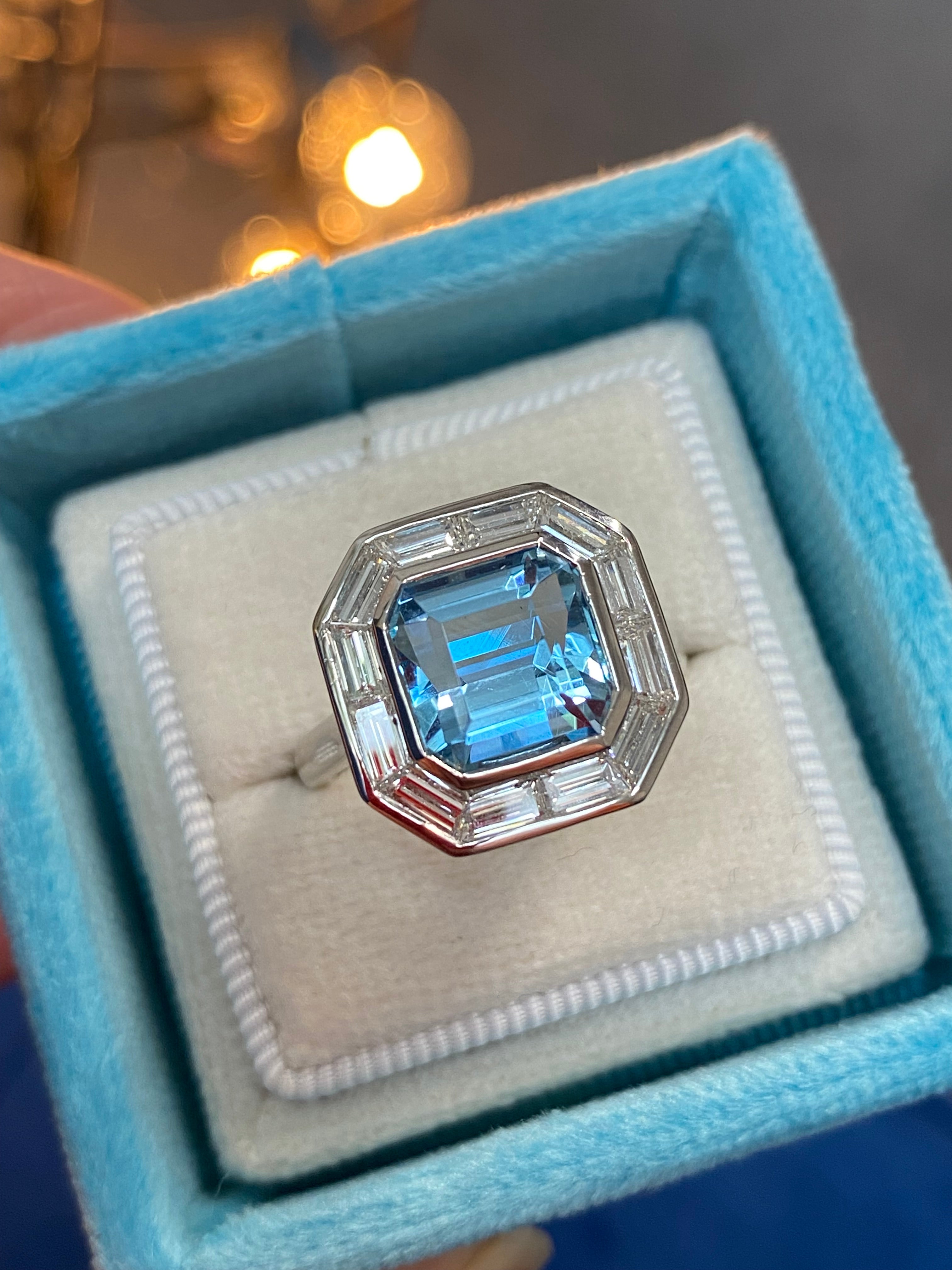 3.20 Carat Aquamarine and 1.19ctw Natural Diamond Ring in Platinum