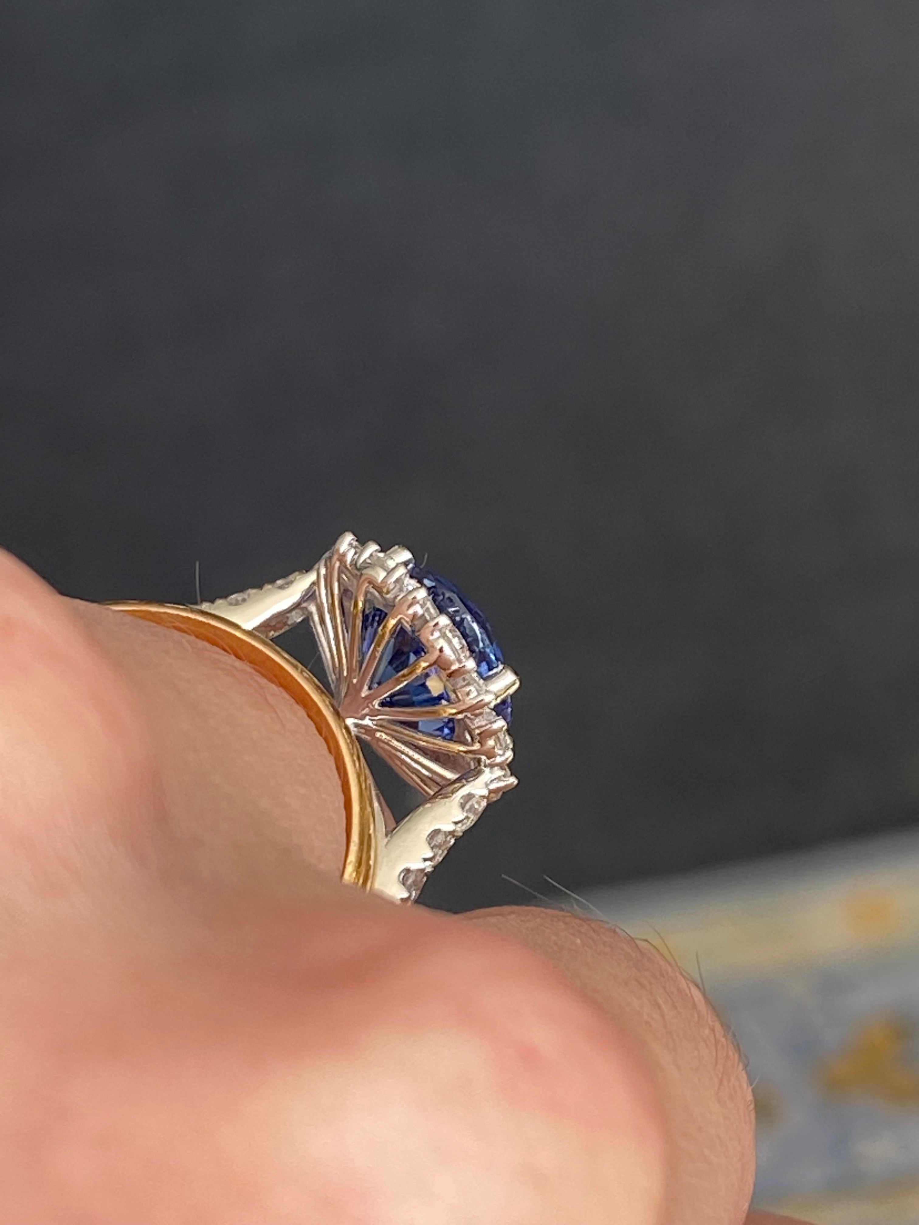 3.72 Carat Blue Ceylon Sapphire and 0.91ctw Natural Diamond Halo Ring in Platinum