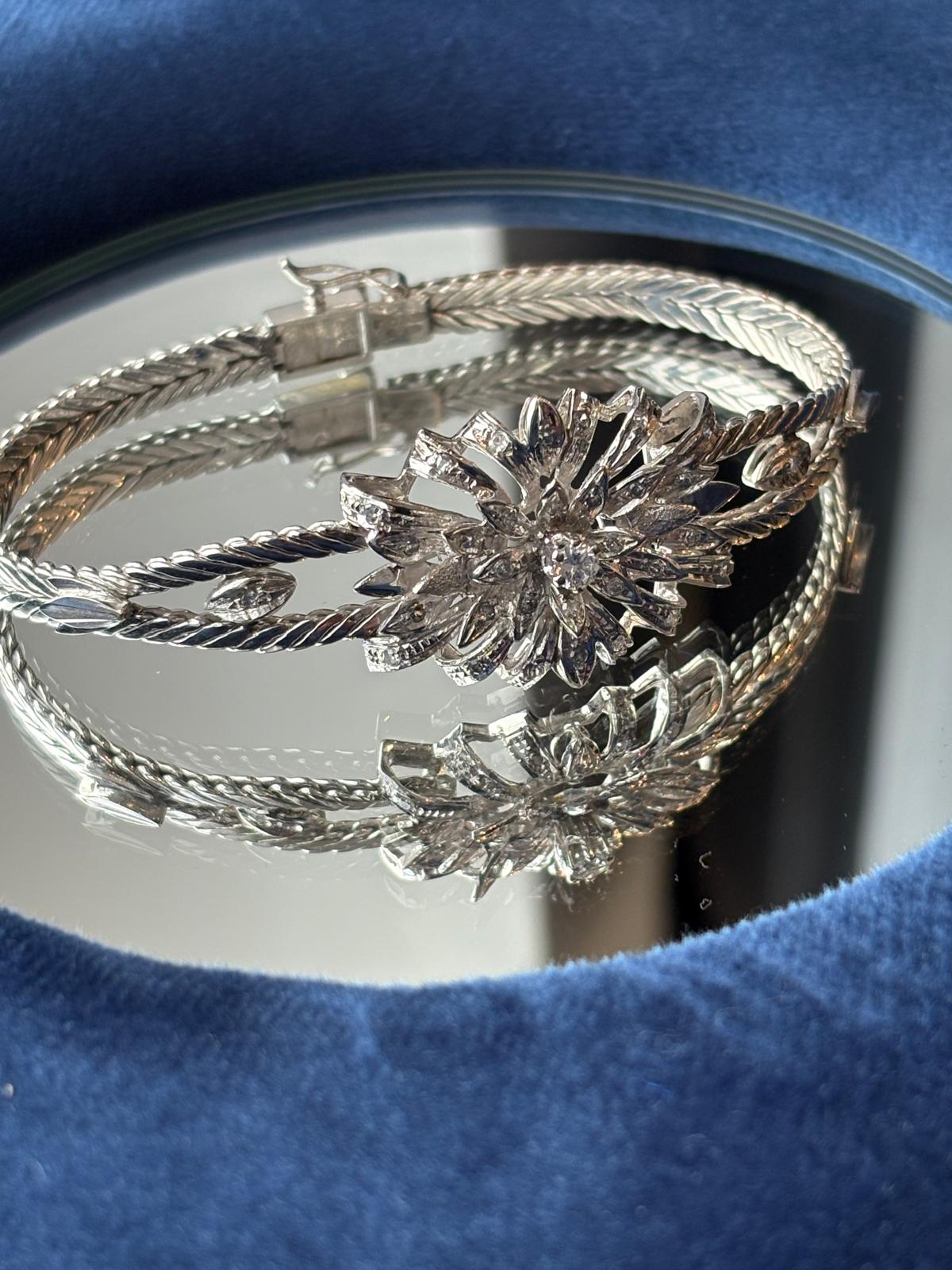 Vintage Diamond Snowflake Bracelet in 18ct White Gold