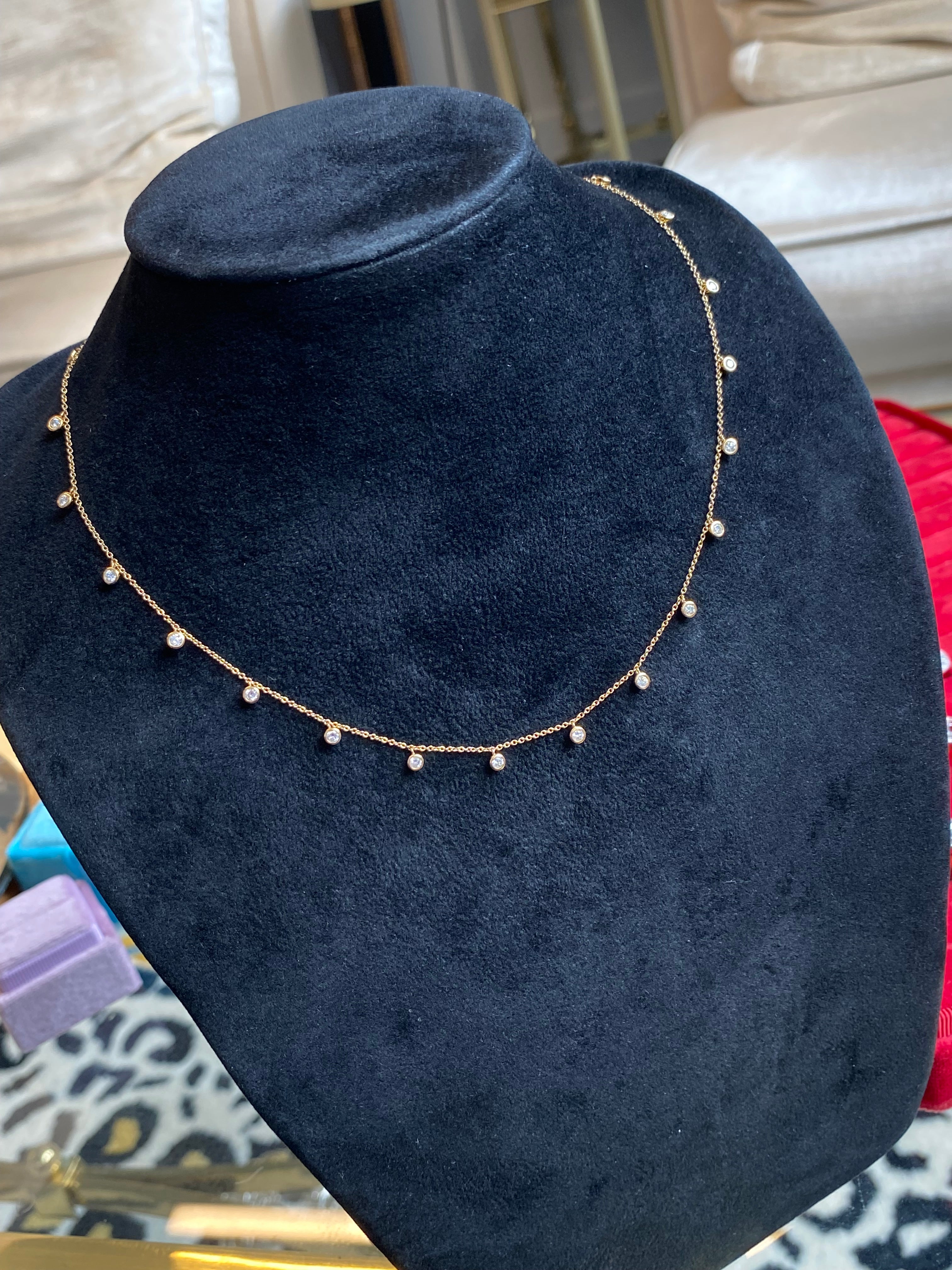 Beautiful 0.90 CTW Natural Diamond Necklace in 18ct Yellow Gold