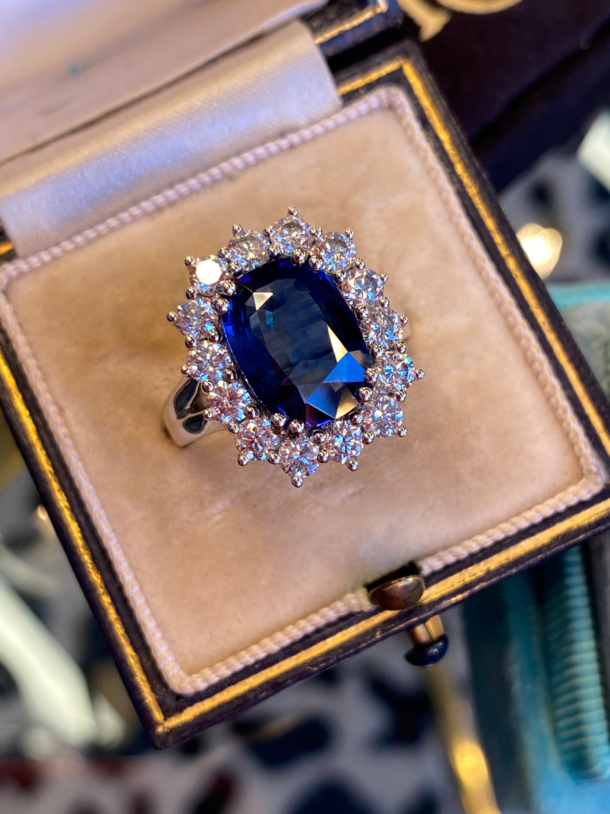 4.05 Carat Blue Ceylon Sapphire and 1.38 CTW Natural Diamond Halo Ring in Platinum