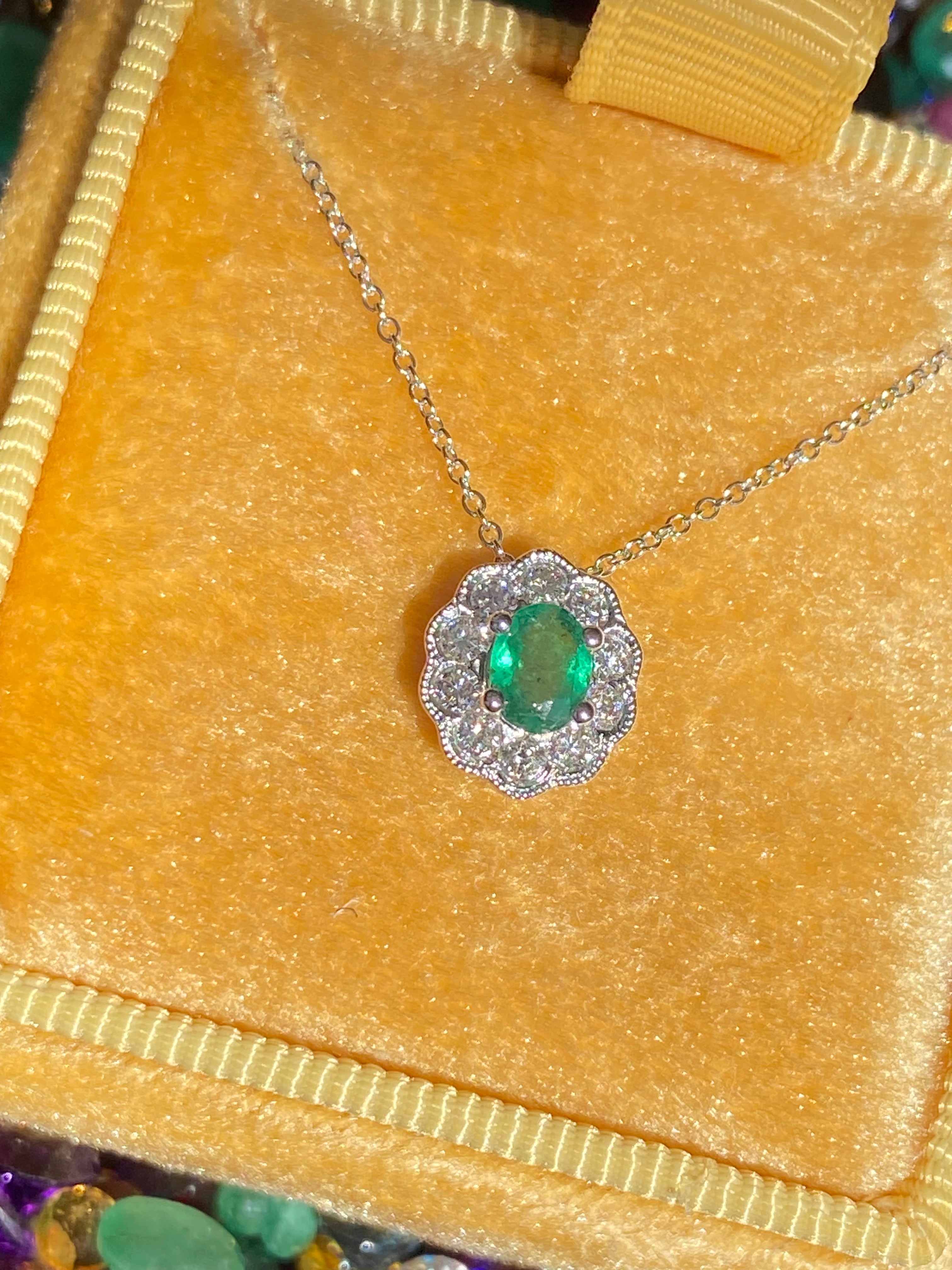 Beautiful Emerald and Natural Diamond Pendant in 18ct White Gold