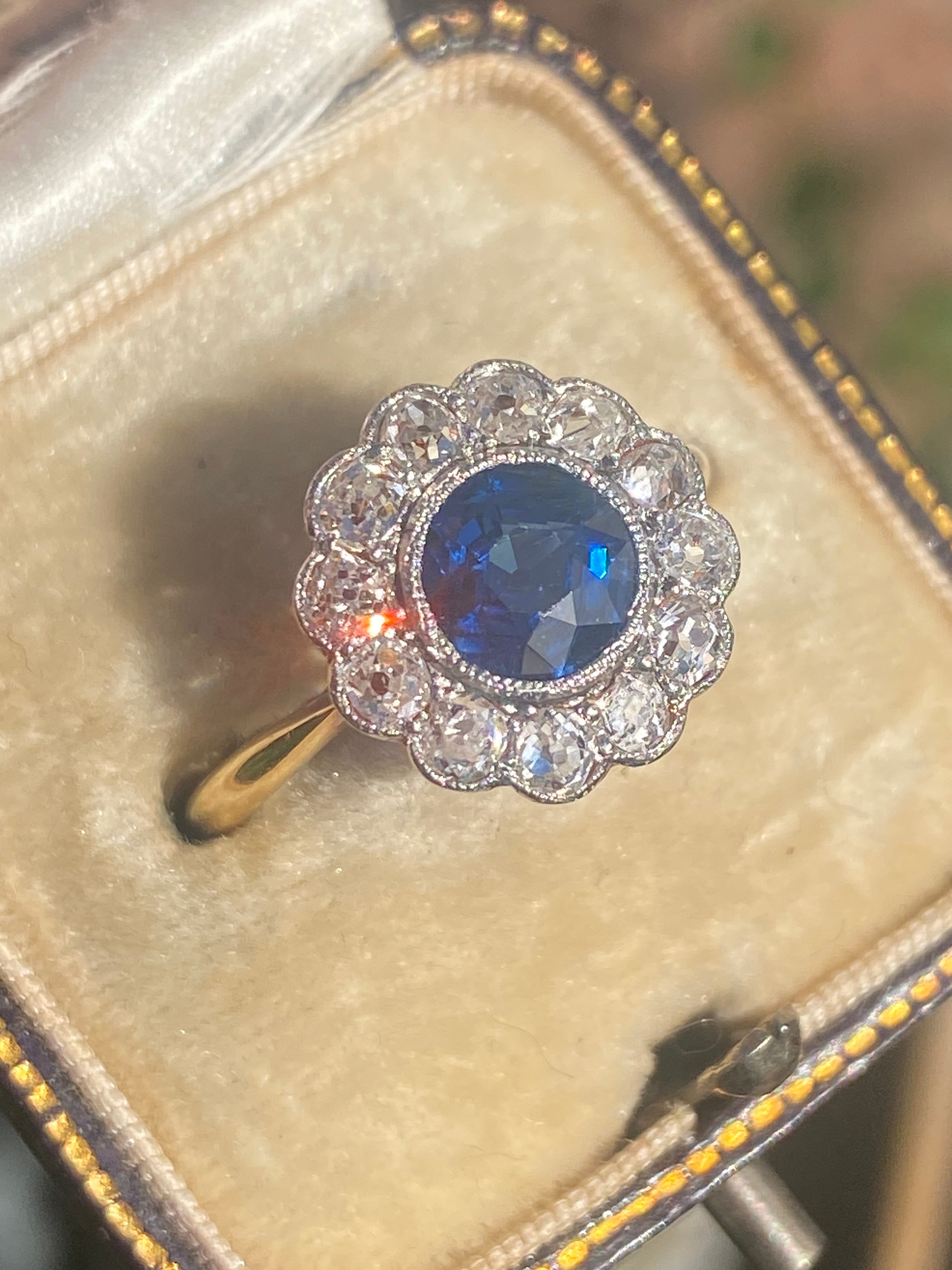 2.25 CTW Antique Edwardian Old Cut Sapphire and Diamond Daisy Ring in 18ct Gold and Platinum