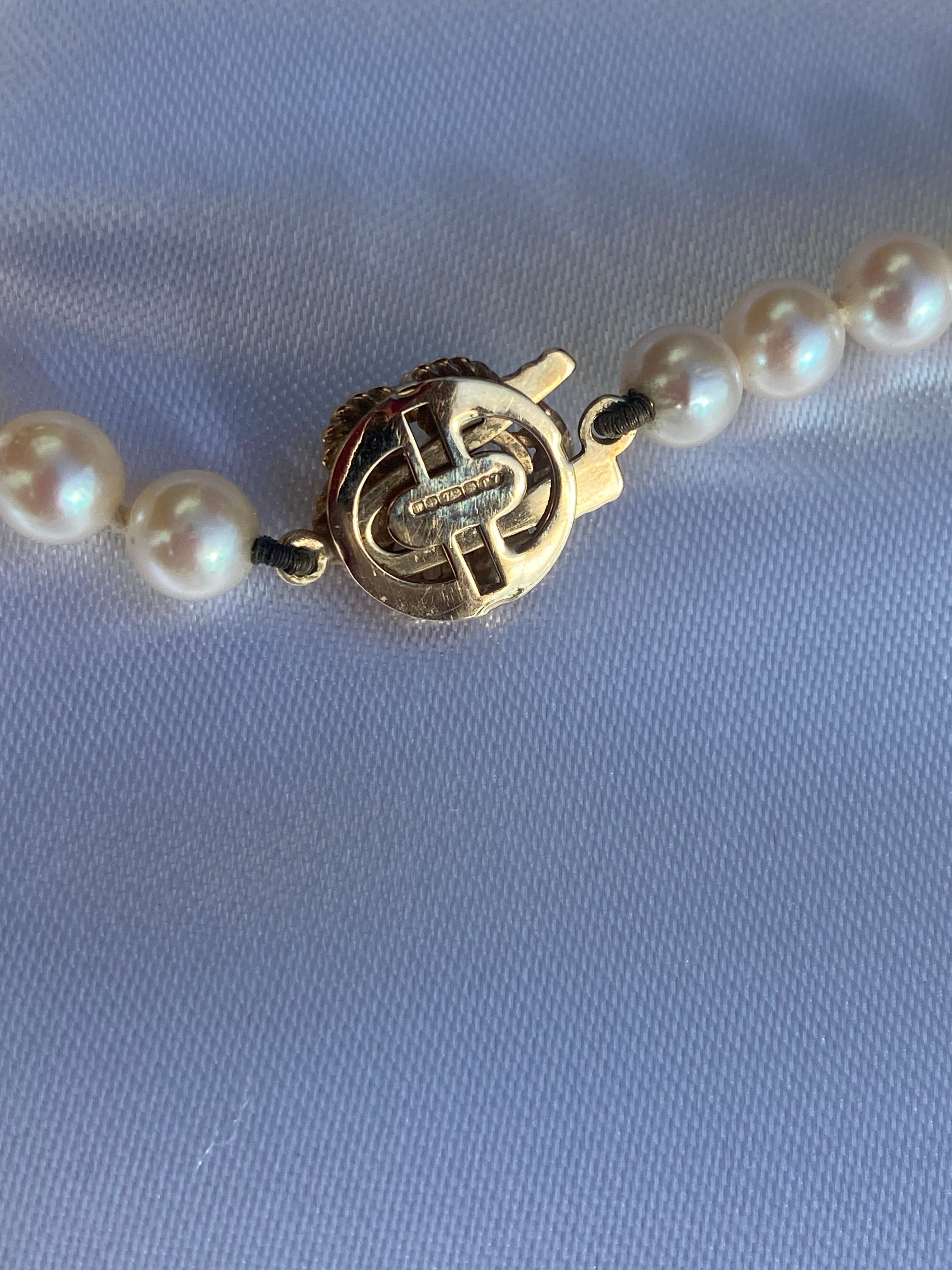 Vintage Cultured Akoya Pearl Necklace with 9ct Gold Clasp