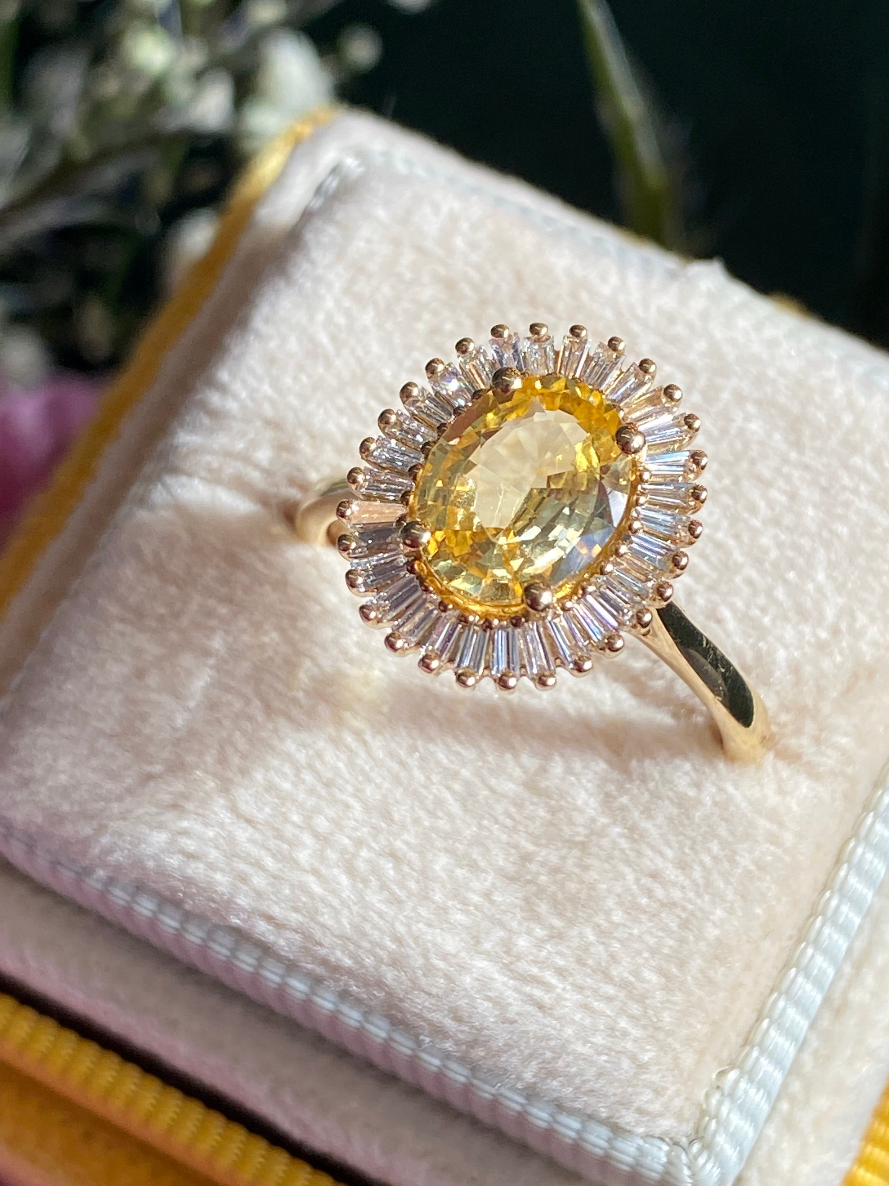 Sunny Starburst Yellow Sapphire in 18ct Yellow Gold Ballerina Halo Ring