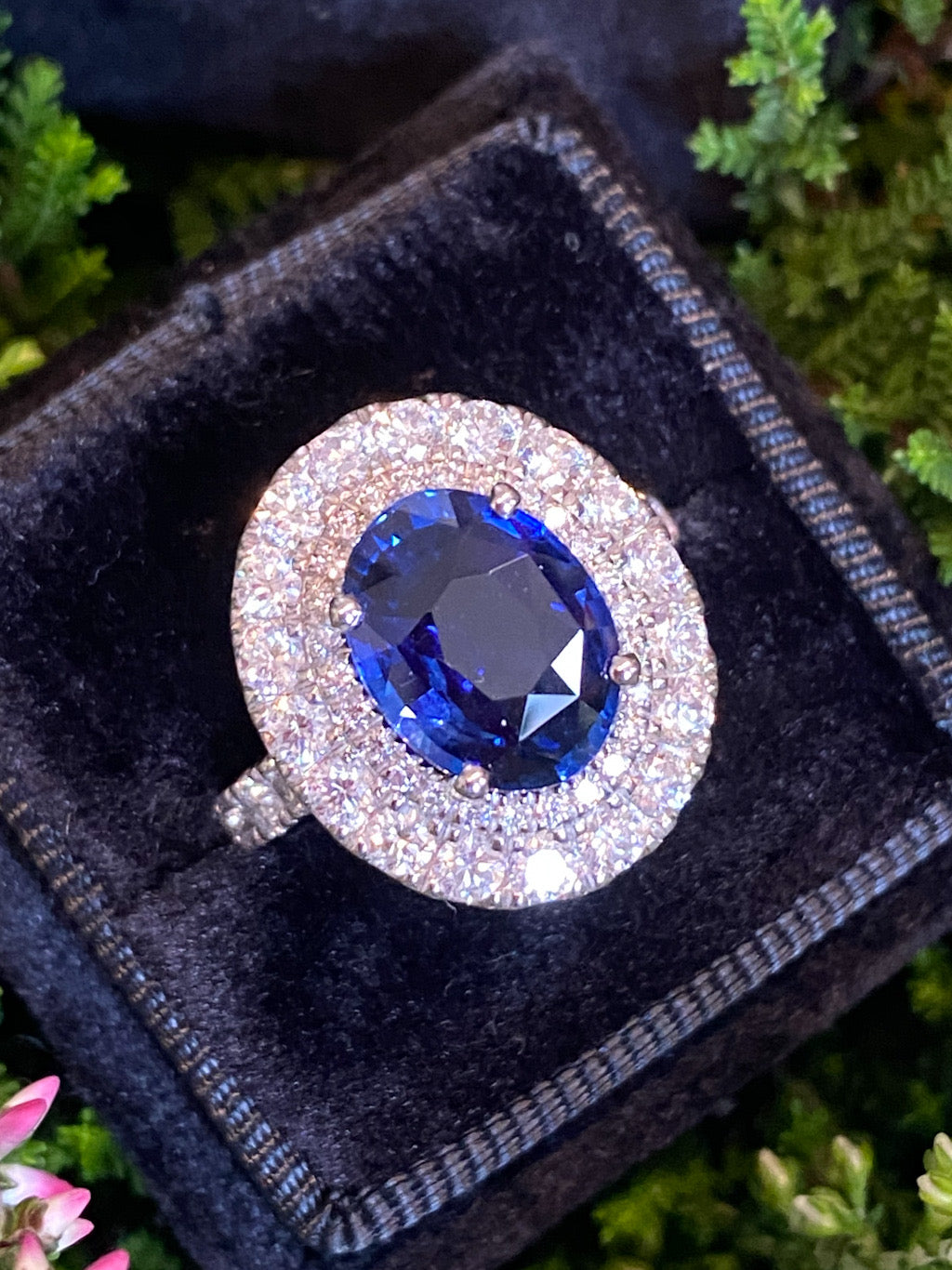 4.29 Carat Blue Ceylon Sapphire and 1.67 CTW Natural Diamond Halo Ring in Platinum