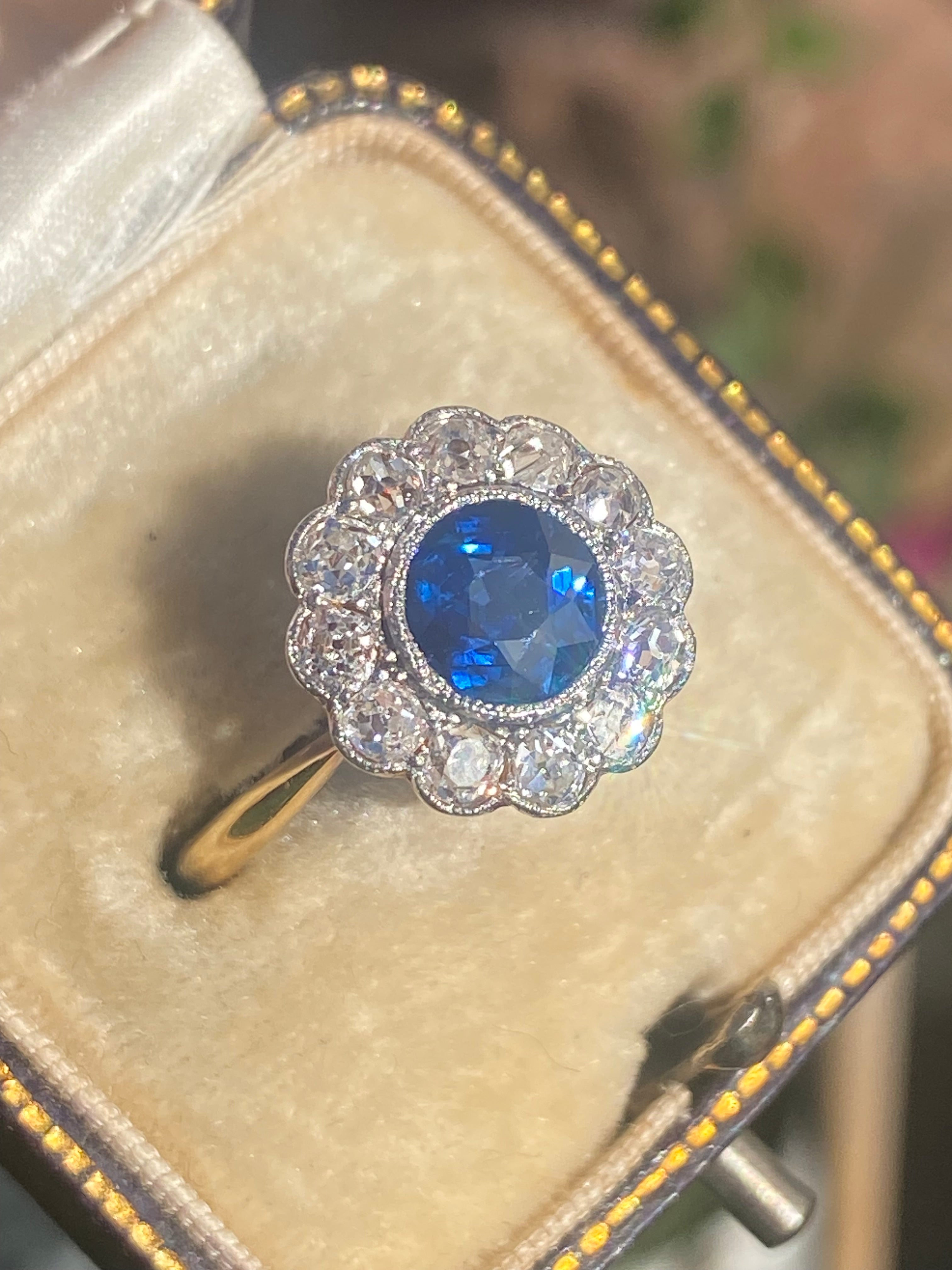 2.25 CTW Antique Edwardian Old Cut Sapphire and Diamond Daisy Ring in 18ct Gold and Platinum