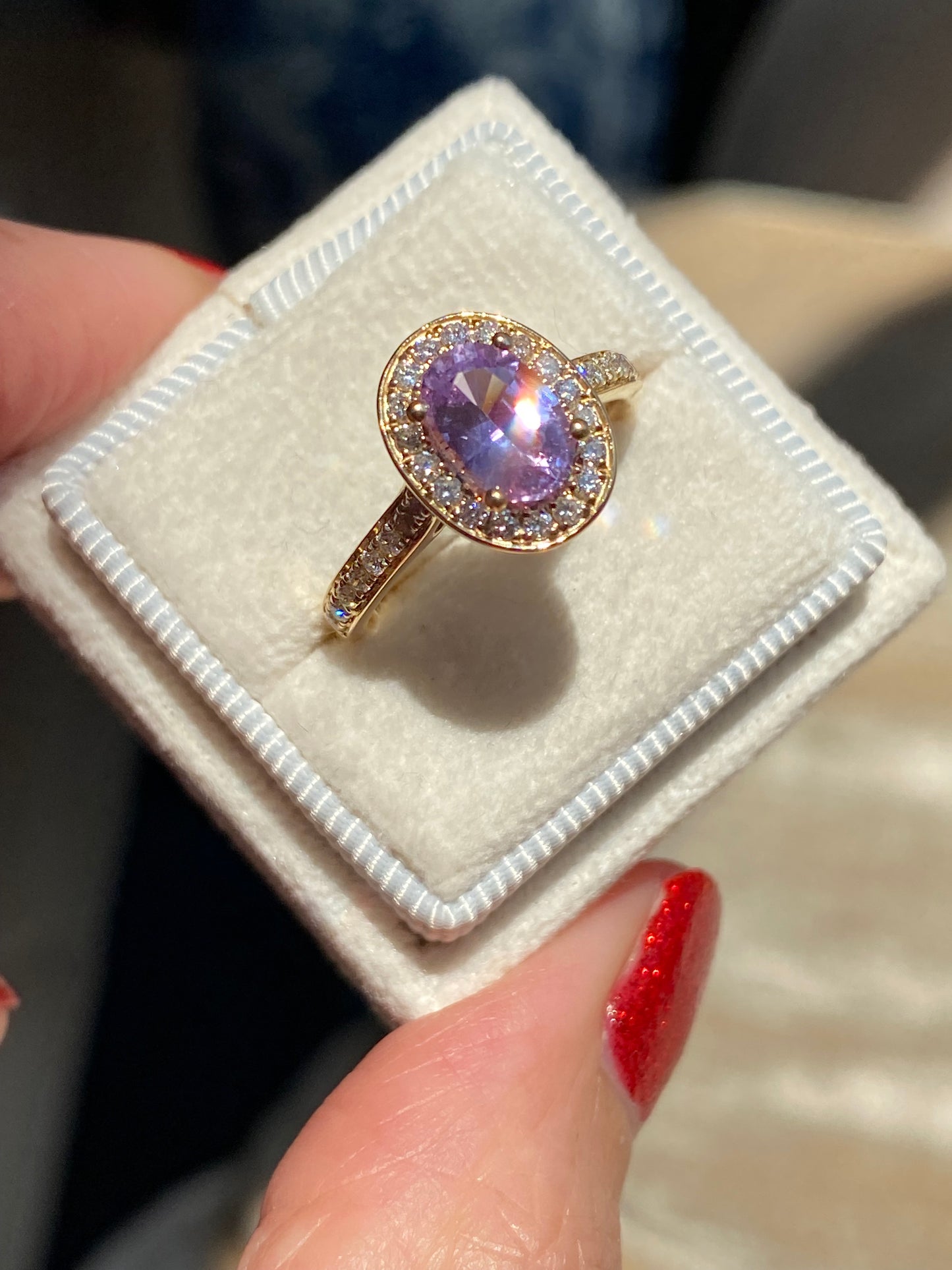 1.37 Carat Lilac Sapphire and Natural Diamond Engagement Ring in 18ct Yellow Gold