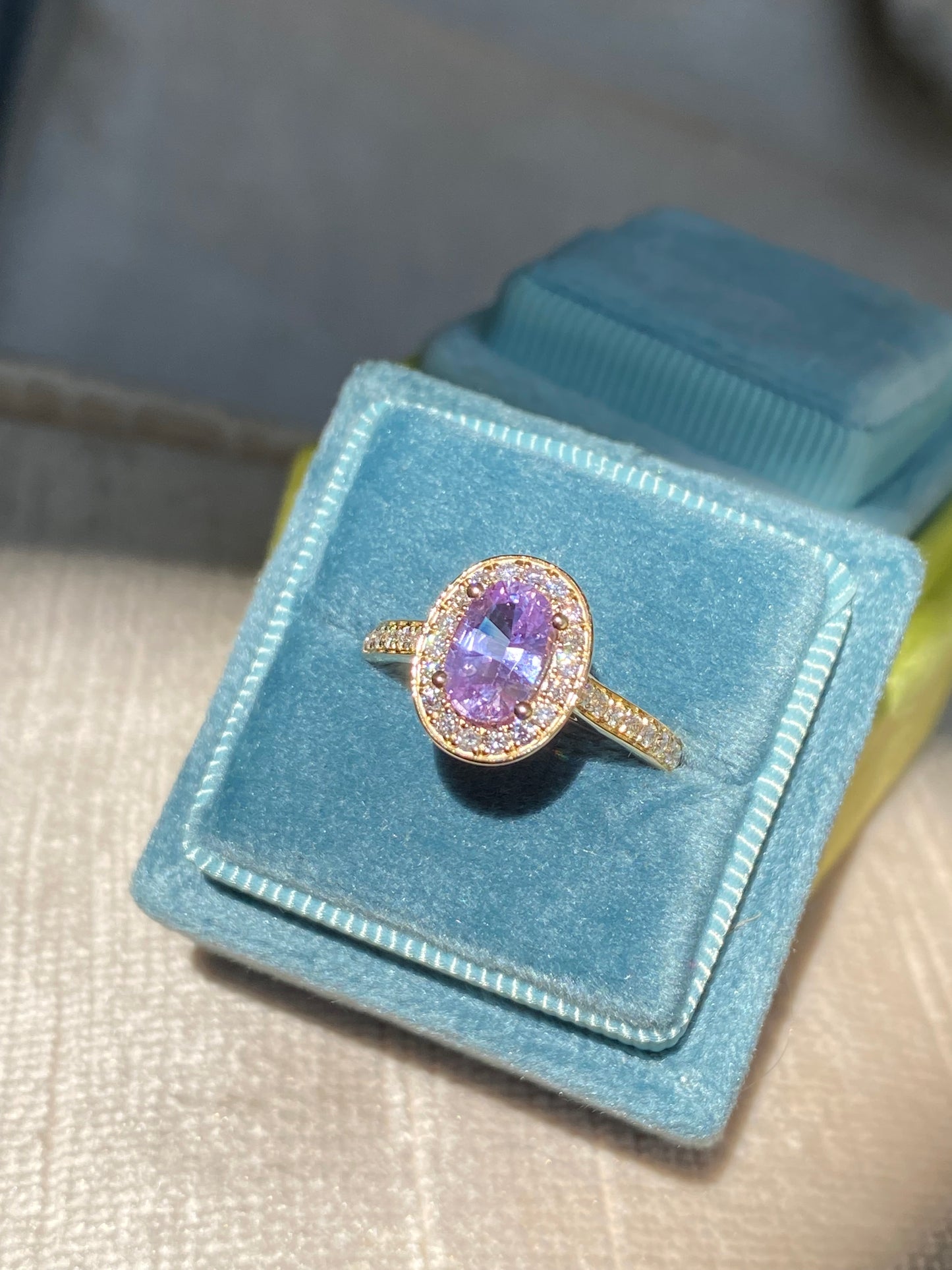 1.37 Carat Lilac Sapphire and Natural Diamond Engagement Ring in 18ct Yellow Gold