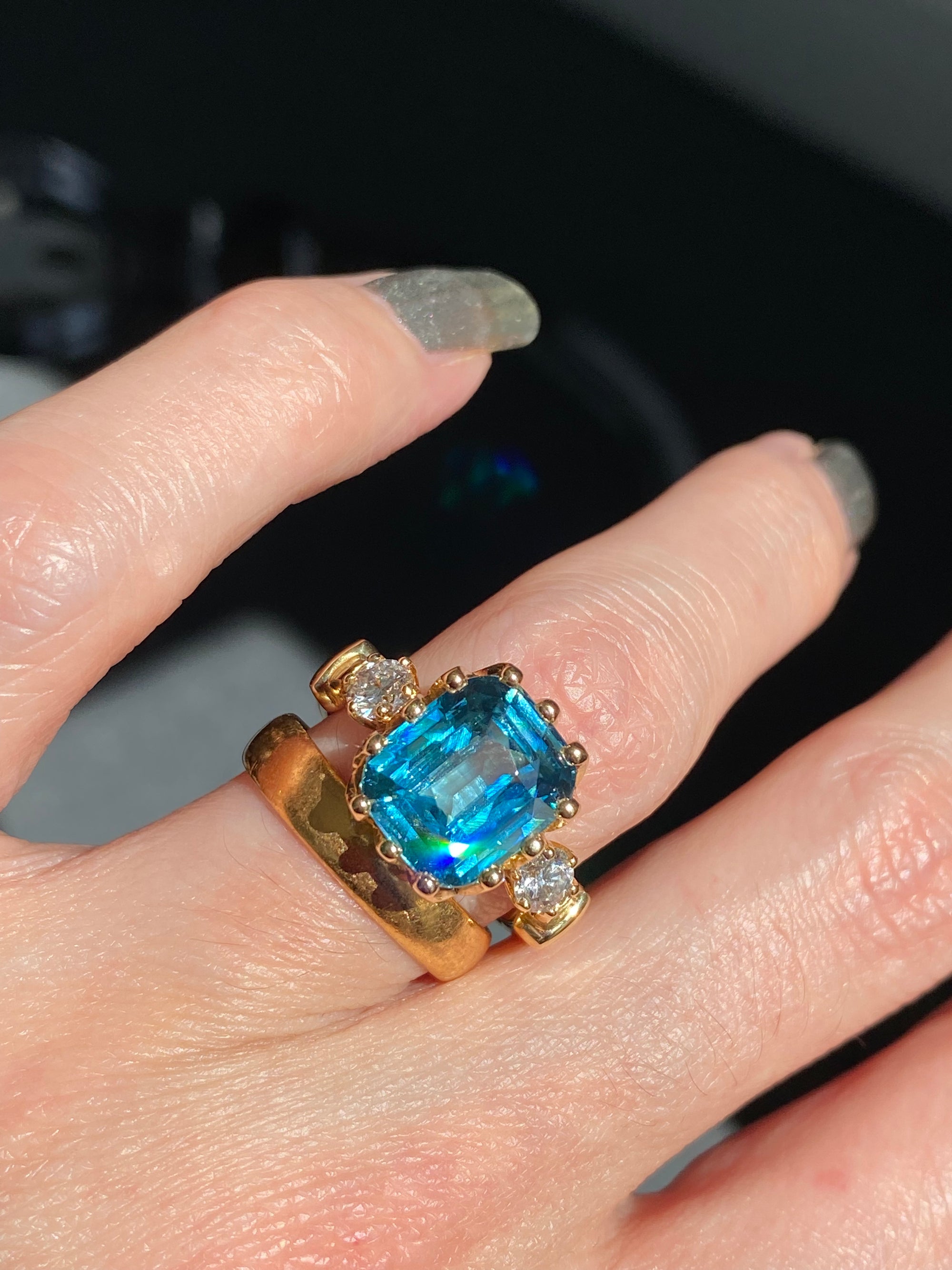 6.75 Carat Blue Zircon and Diamond Three Stone Ring in 18ct Yellow Gold