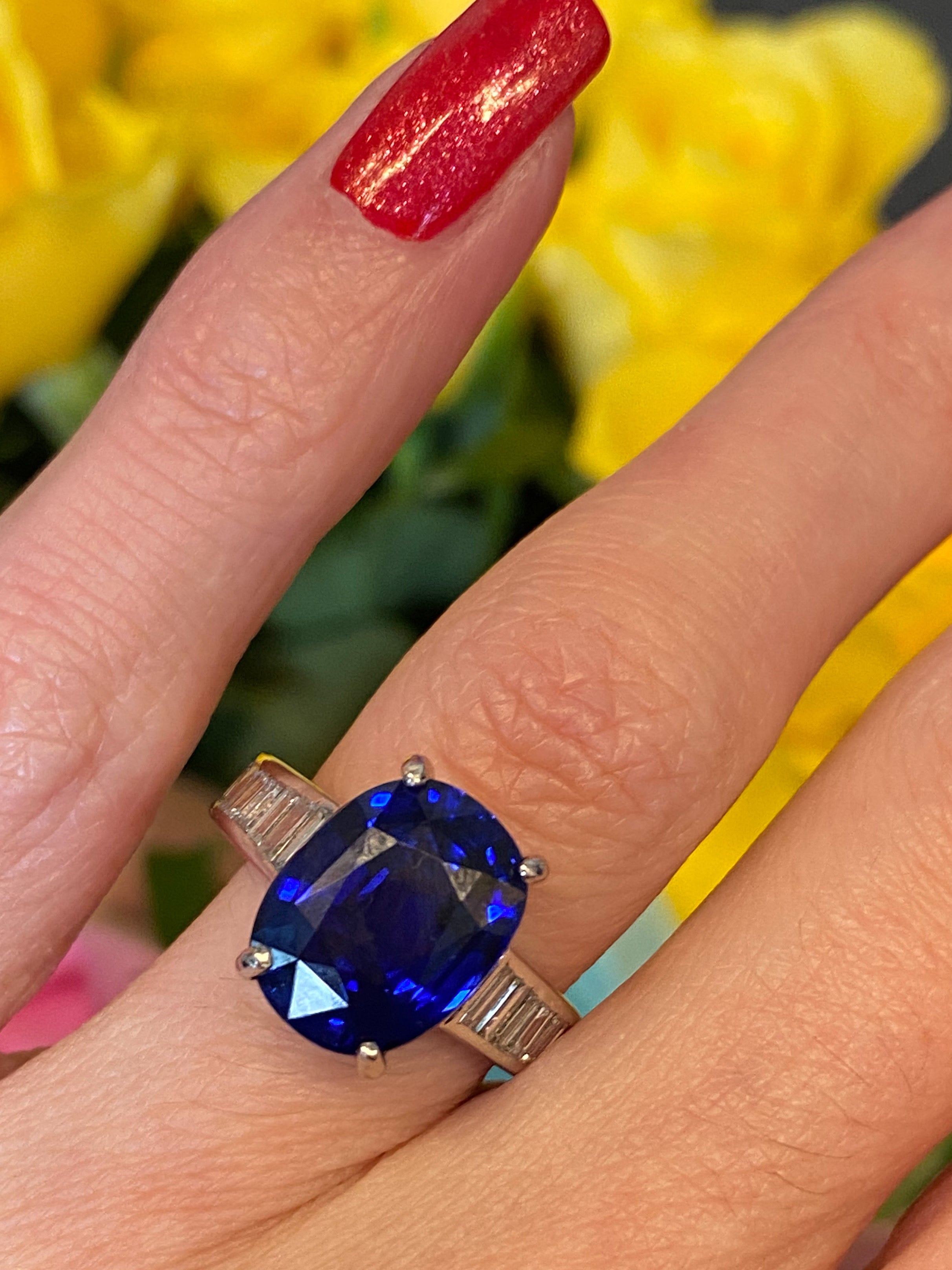 7.64 Carat Certified Blue Ceylon Sapphire and Diamond Engagement Ring in Platinum