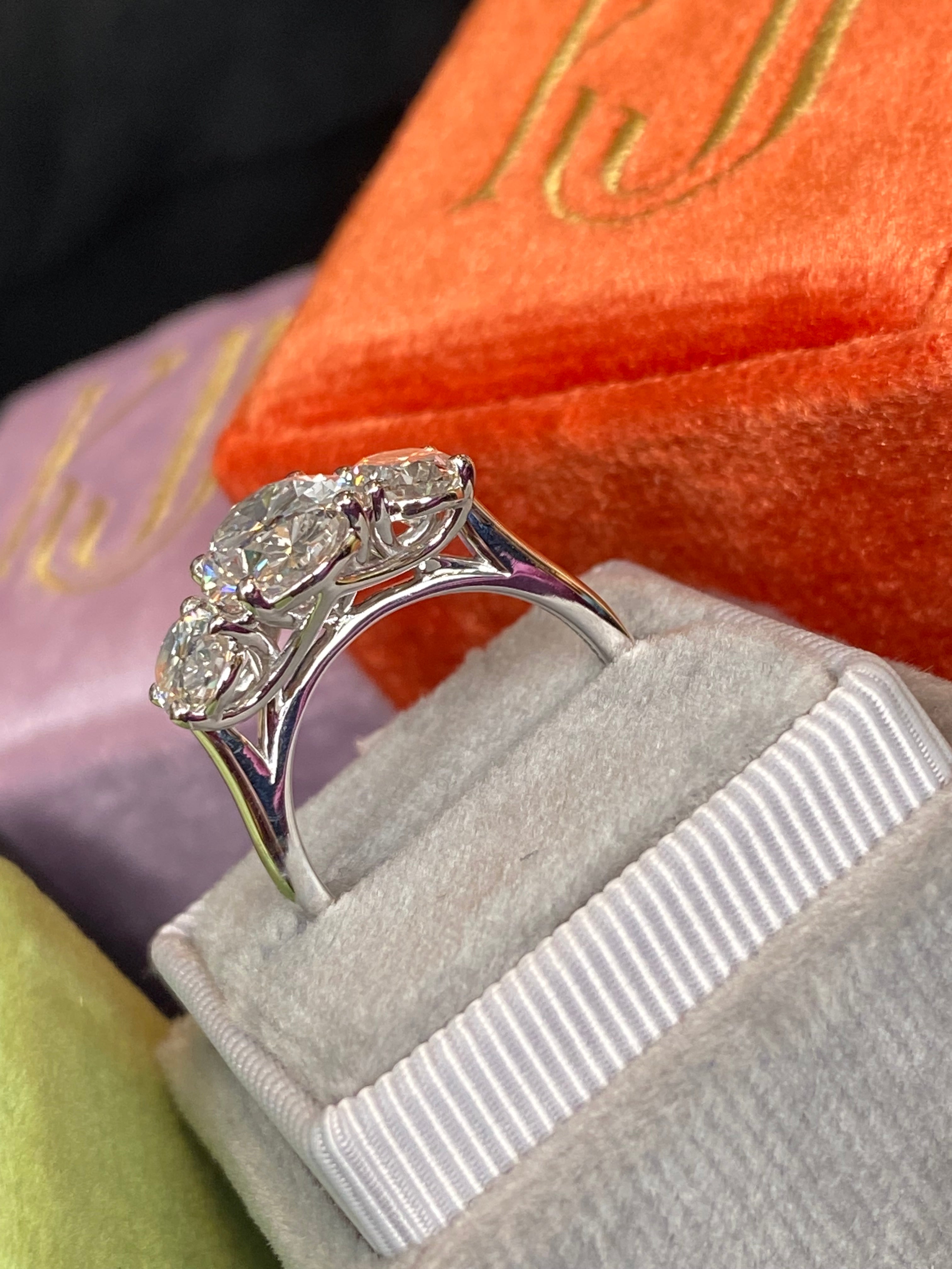 4.95 CTW Oval Cut D Colour VS2 Lab Diamond Three Stone Ring in Platinum