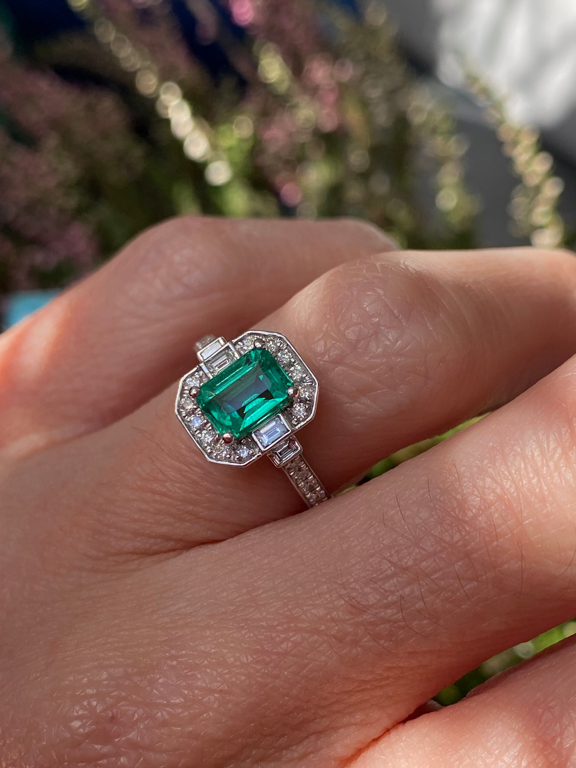 1.10 Carat Colombian Emerald and 0.46ctw Natural Diamond Ring in Platinum