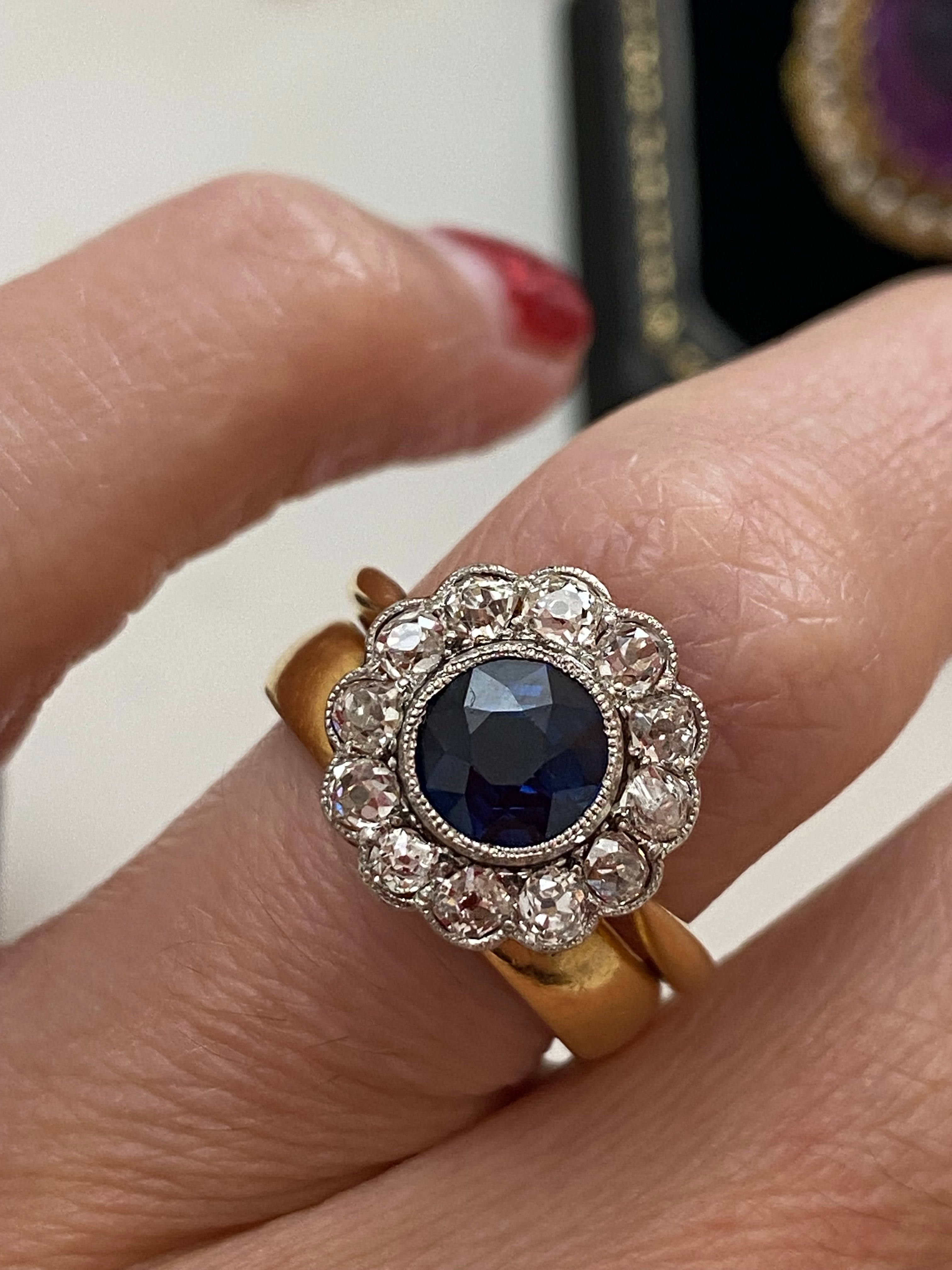 2.25 CTW Antique Edwardian Old Cut Sapphire and Diamond Daisy Ring in 18ct Gold and Platinum