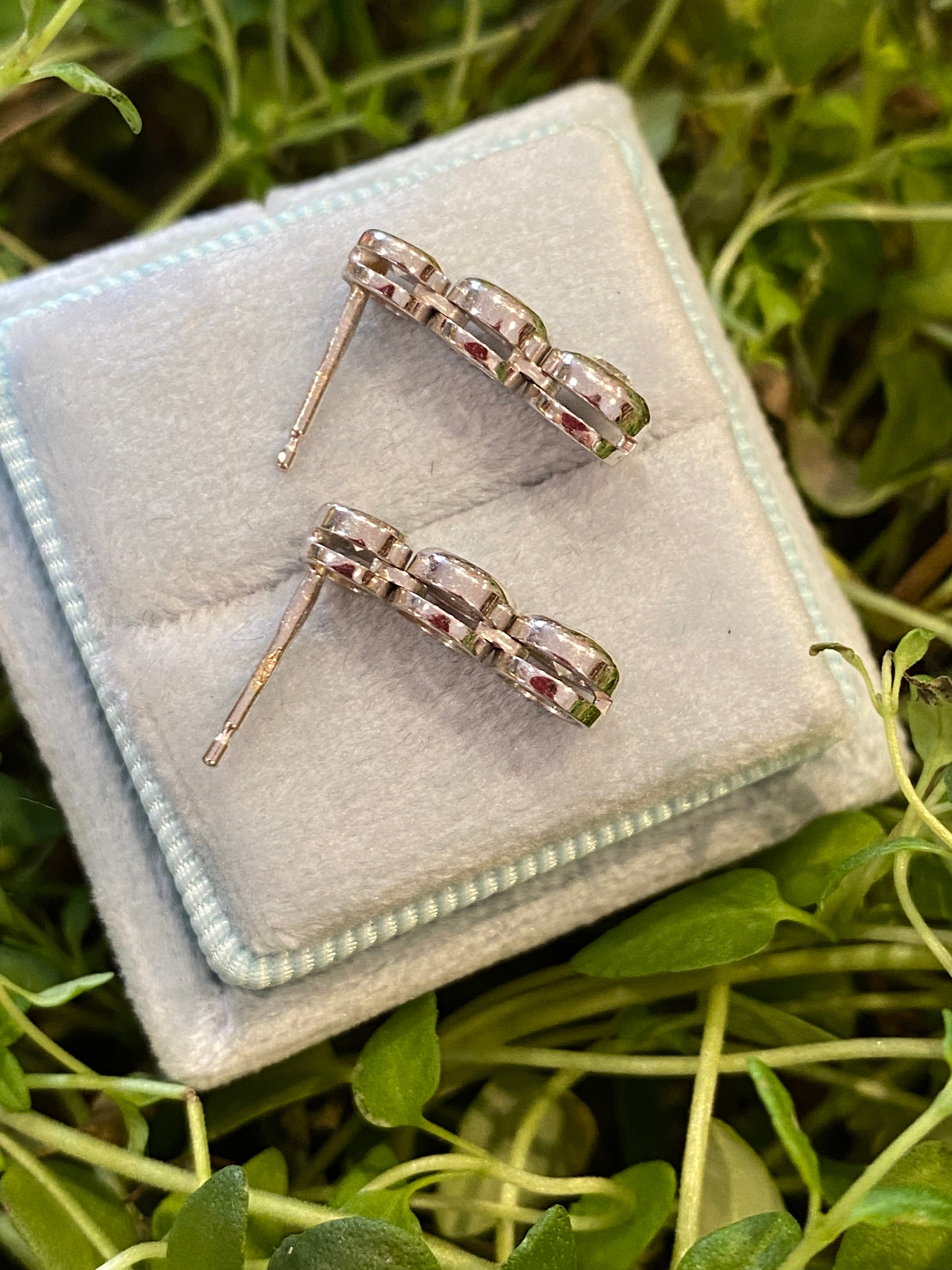 0.30 CTW Diamond Drop Earrings in 18ct White Gold