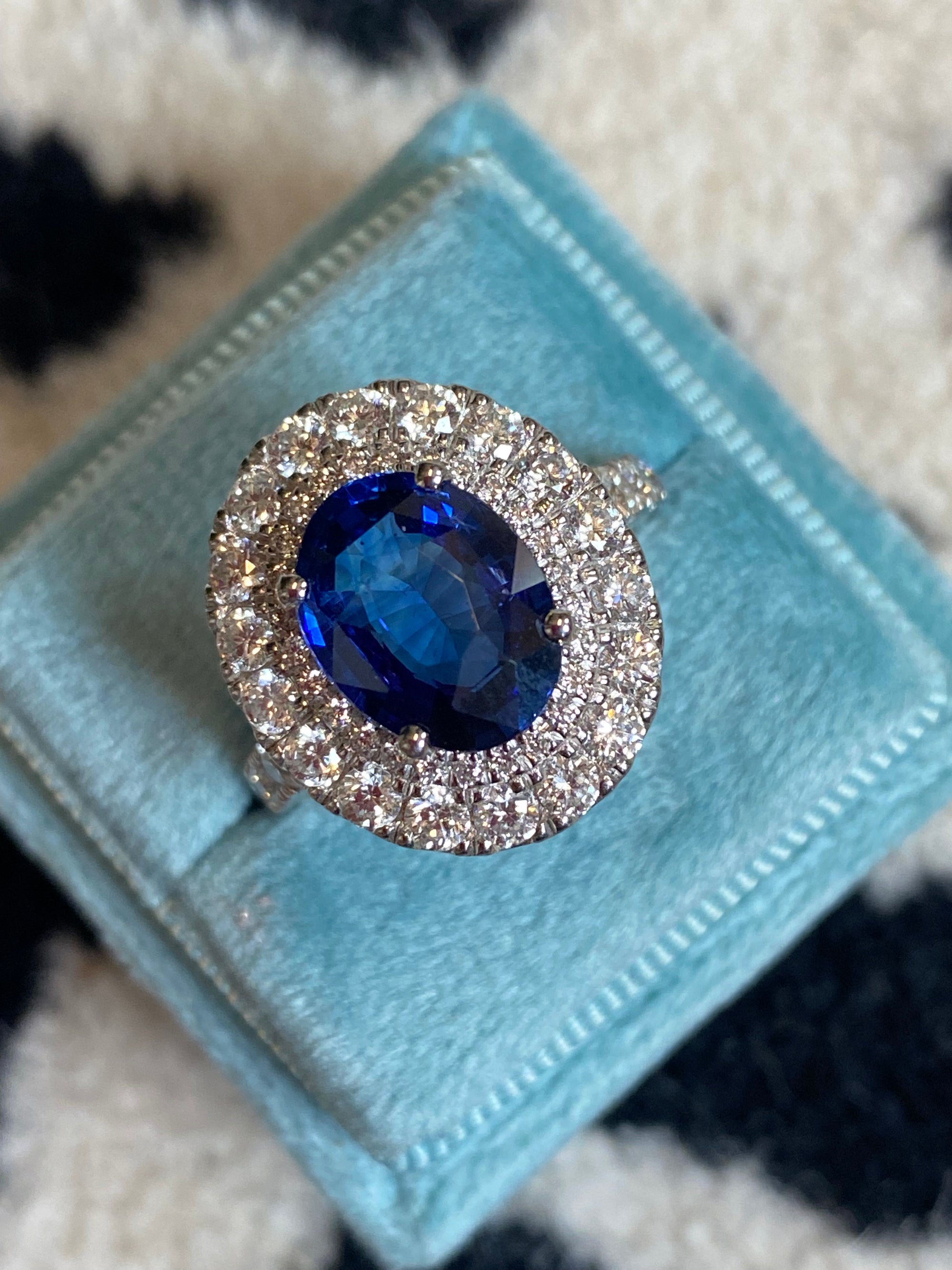4.29 Carat Blue Ceylon Sapphire and 1.67 CTW Natural Diamond Halo Ring in Platinum