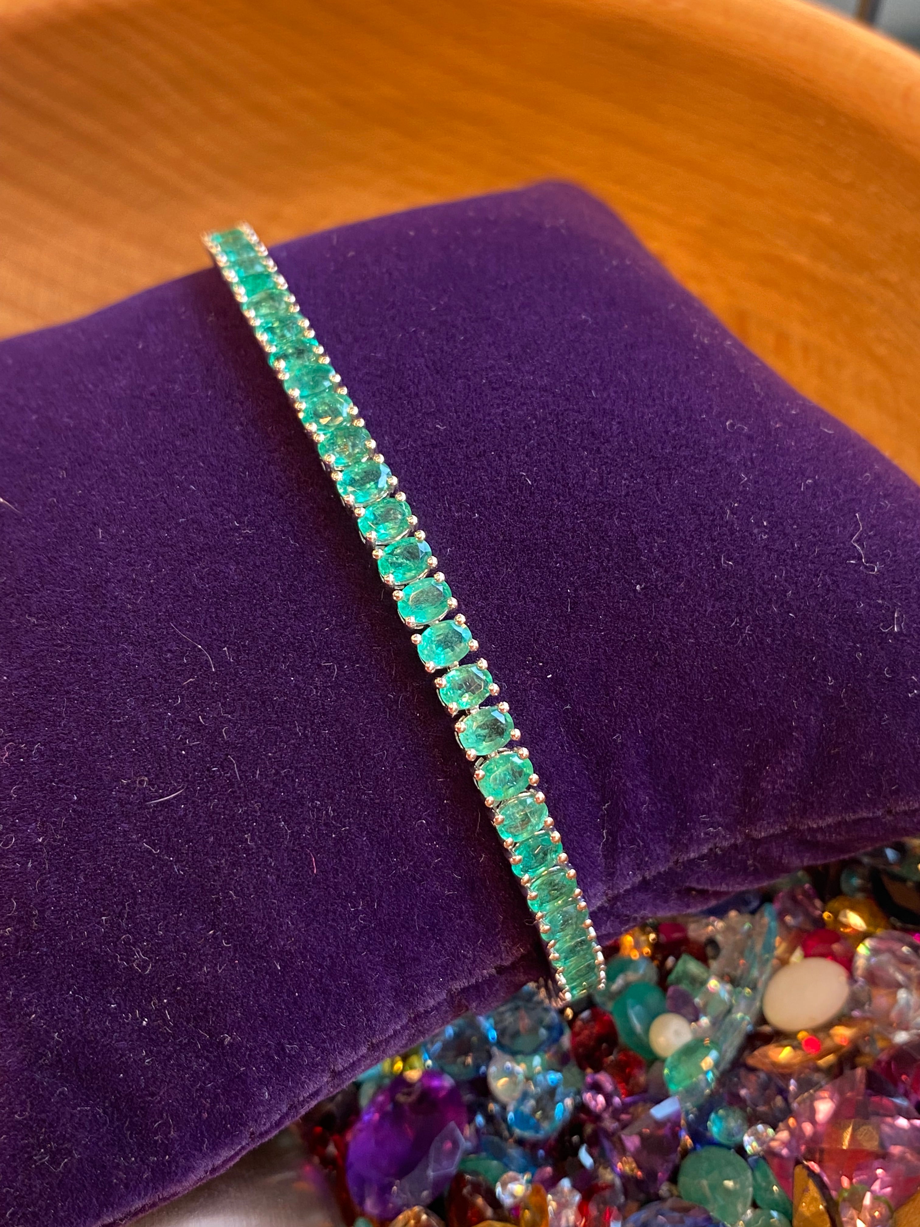 7.56 CTW Oval Cut Emerald Line Tennis Bracelet in 9ct White Gold