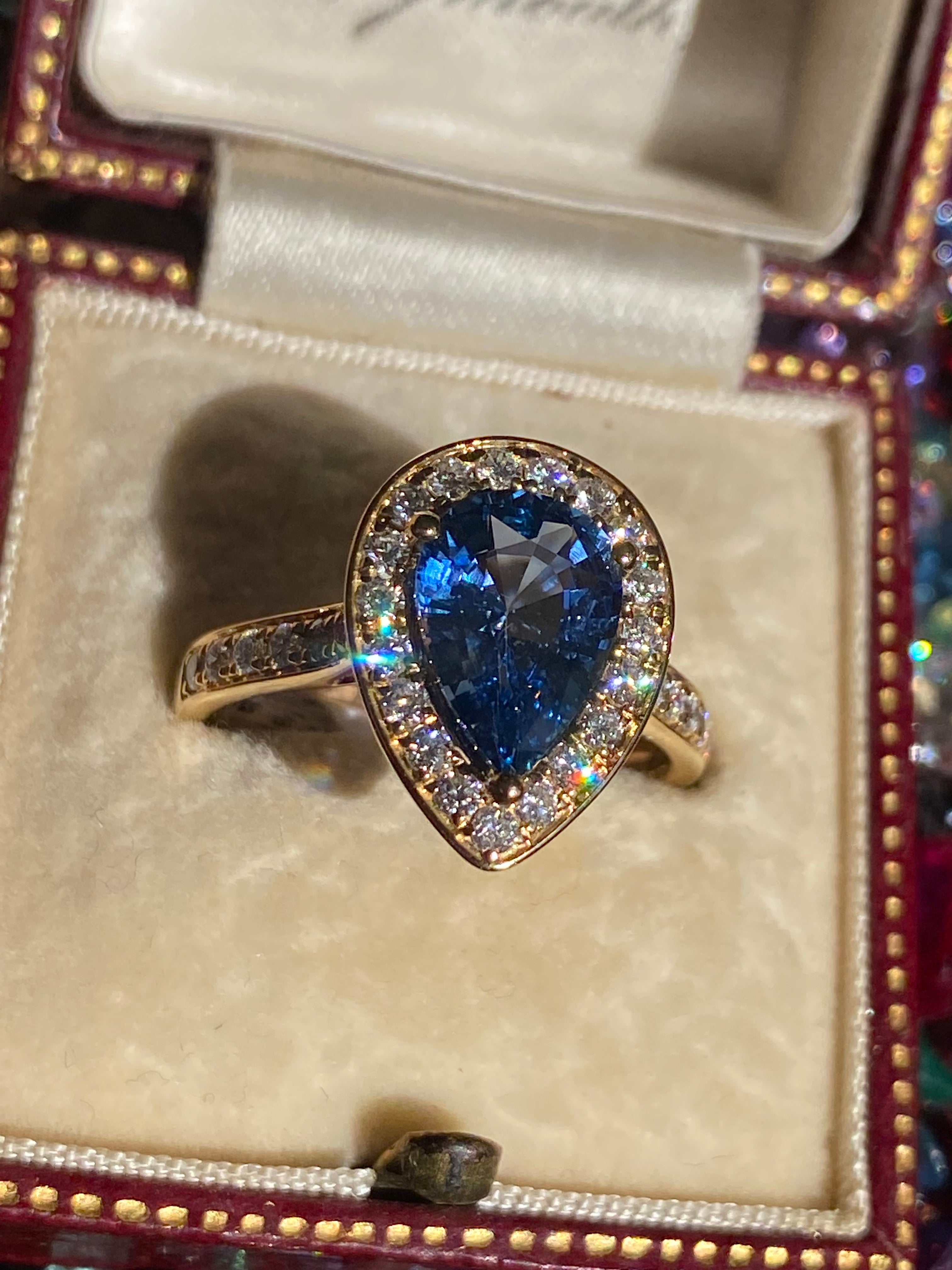 2.07 Carat Pear Cut Teal Sapphire and 0.48 CTW Natural Diamond Ring in 18ct Yellow Gold
