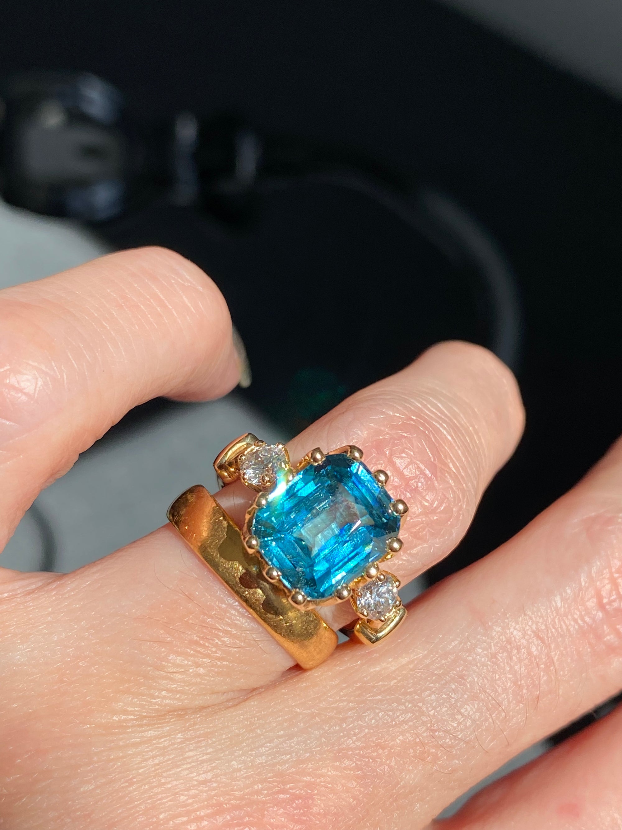 6.75 Carat Blue Zircon and Diamond Three Stone Ring in 18ct Yellow Gold