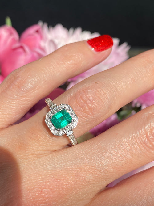 0.87 Carat Emerald and 0.46 ctw Natural Diamond Ring in Platinum
