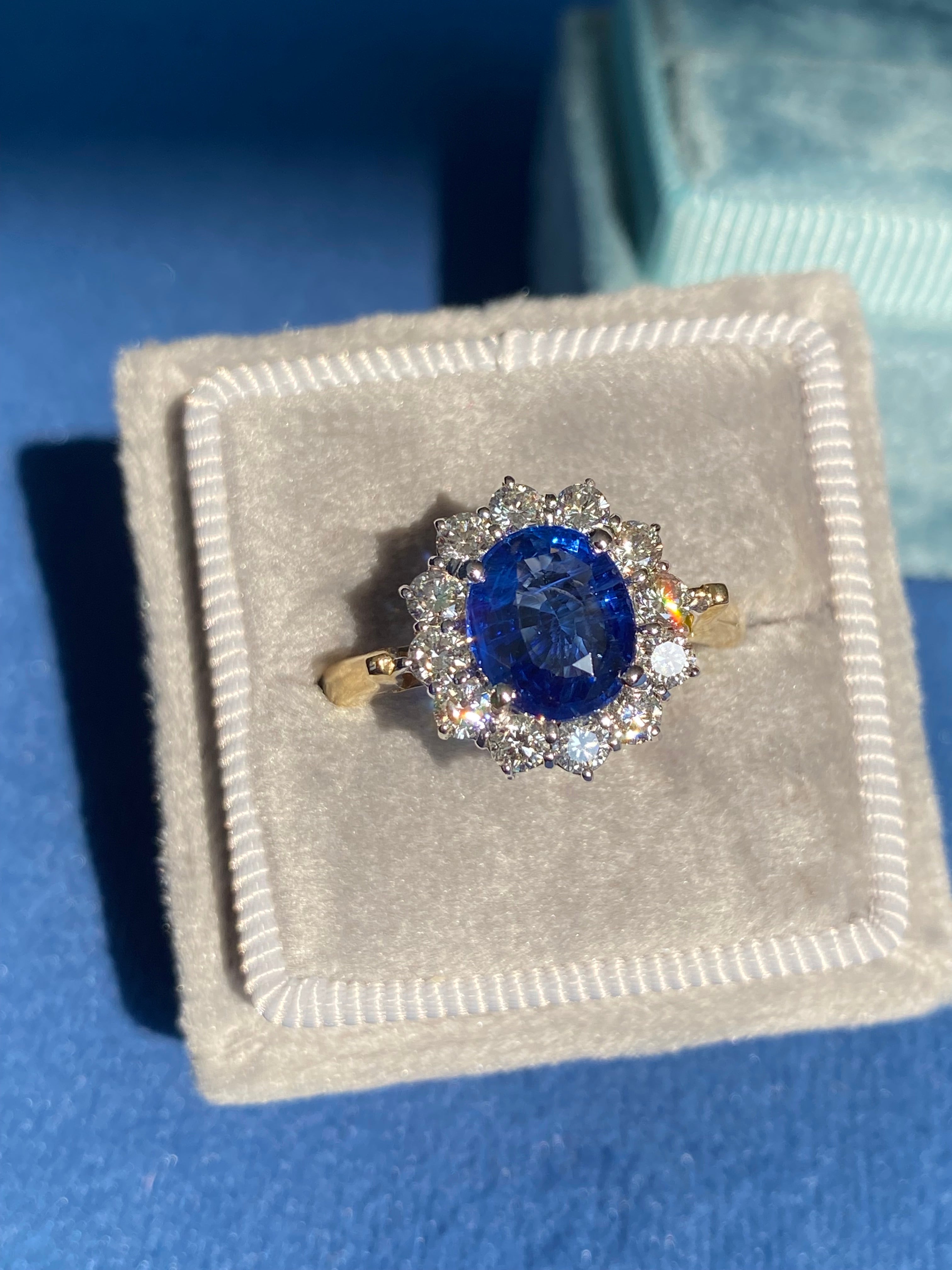 3.31 CTW Ceylon Sapphire and Natural Diamond Halo Ring in 18ct Gold