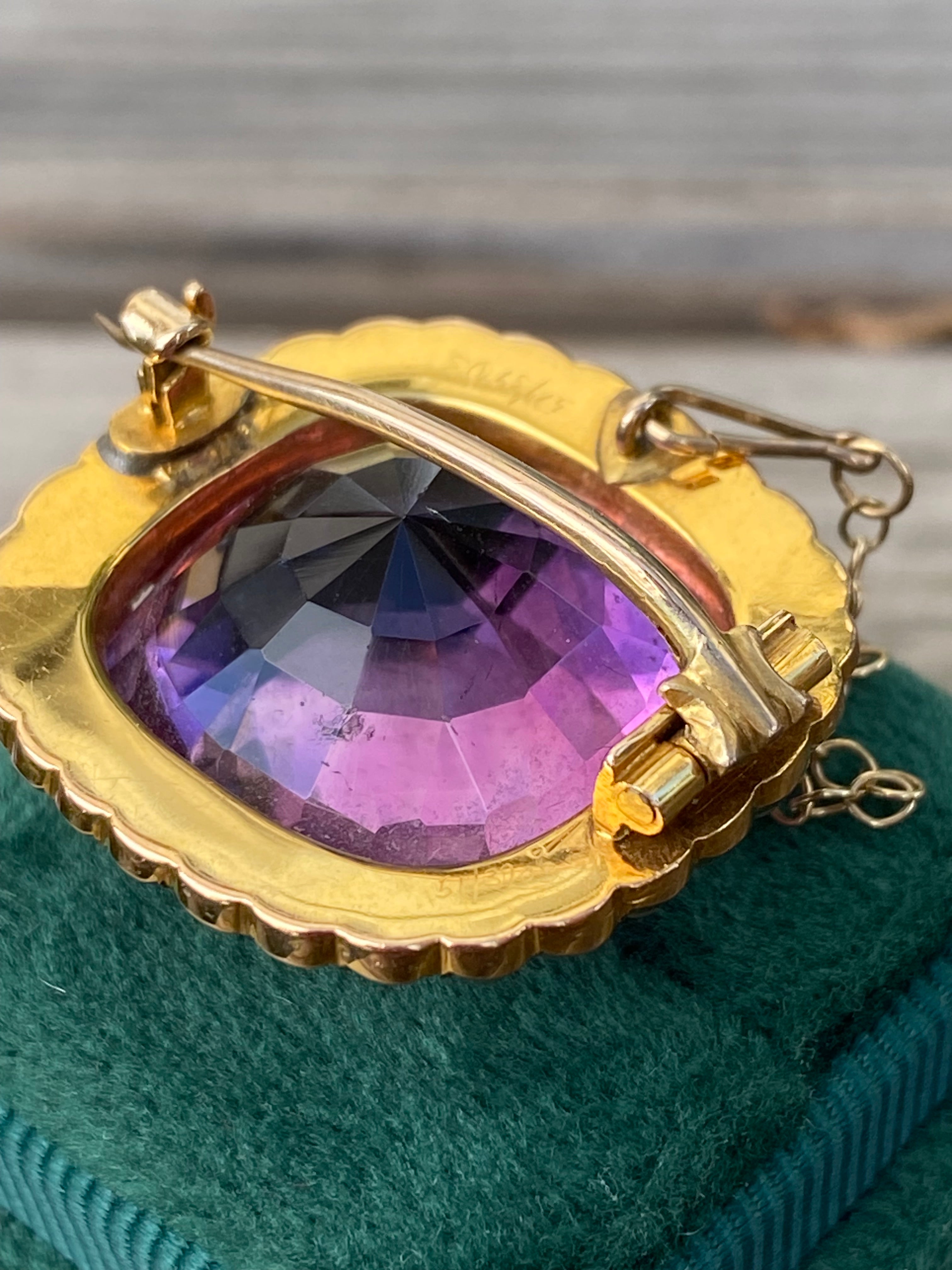 Antique 30.00ct Amethyst and Seed Pearl Brooch in 18ct Yellow Gold