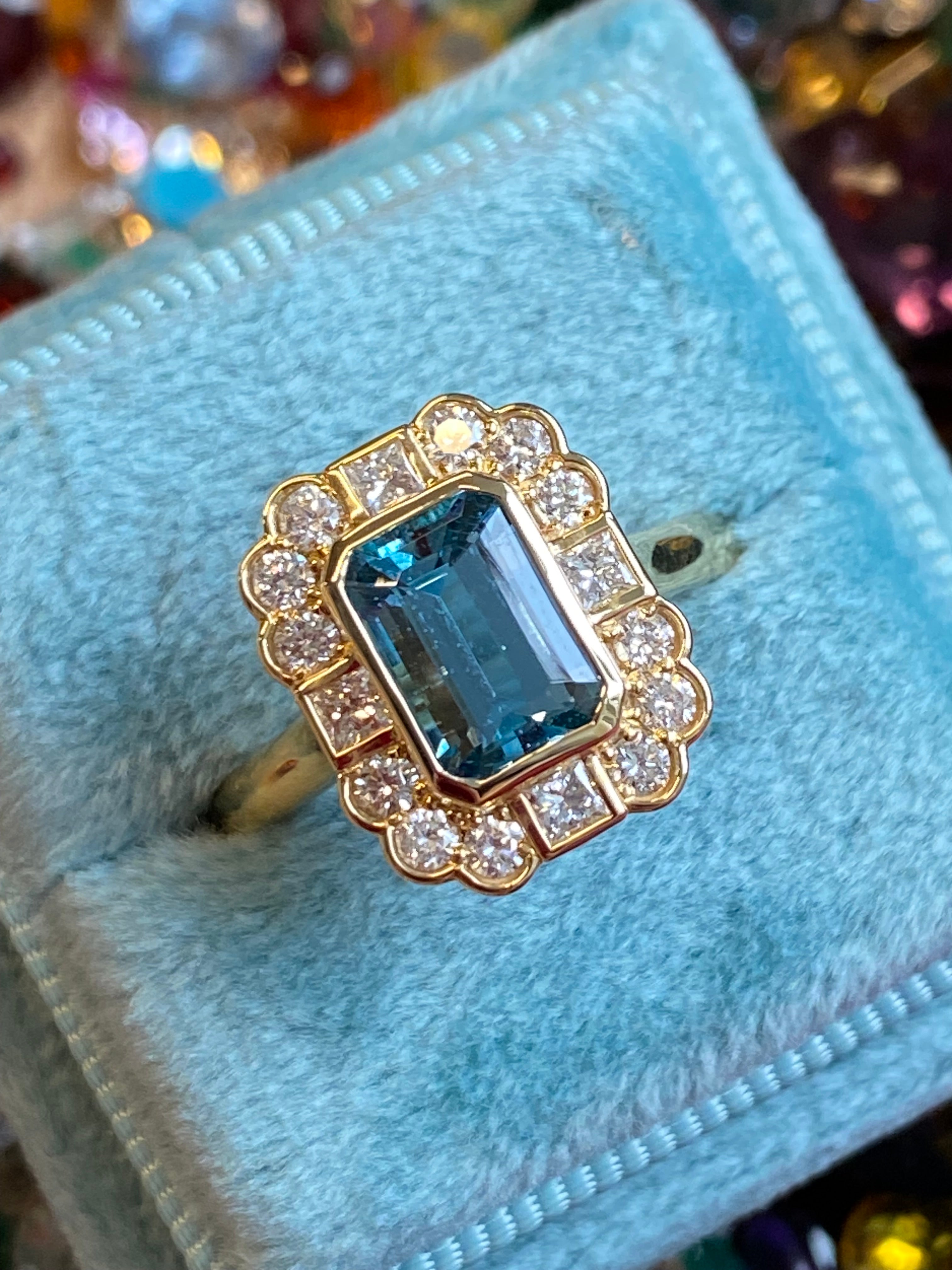 1.80 CTW Aquamarine and Natural Diamond Ring in 18ct Yellow Gold