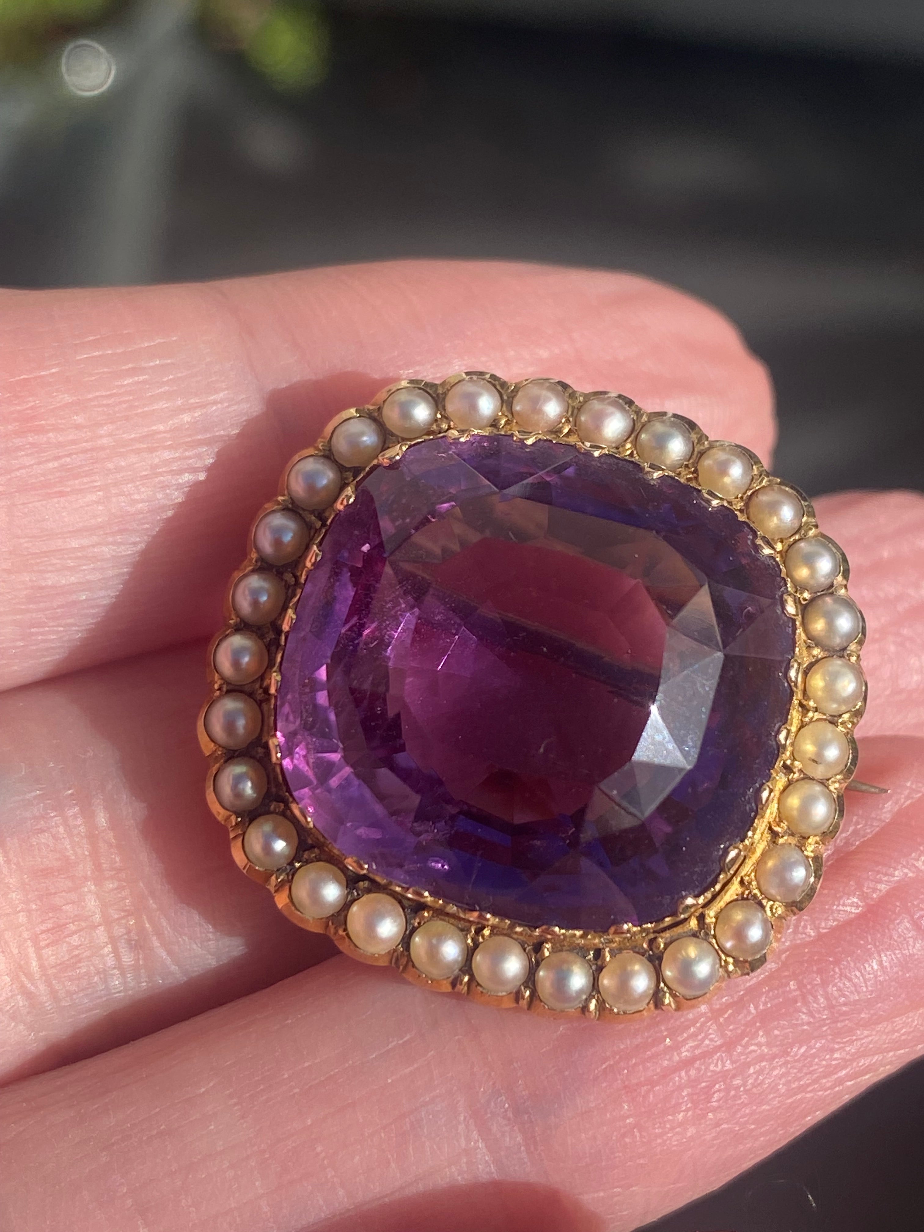 Antique 30.00ct Amethyst and Seed Pearl Brooch in 18ct Yellow Gold