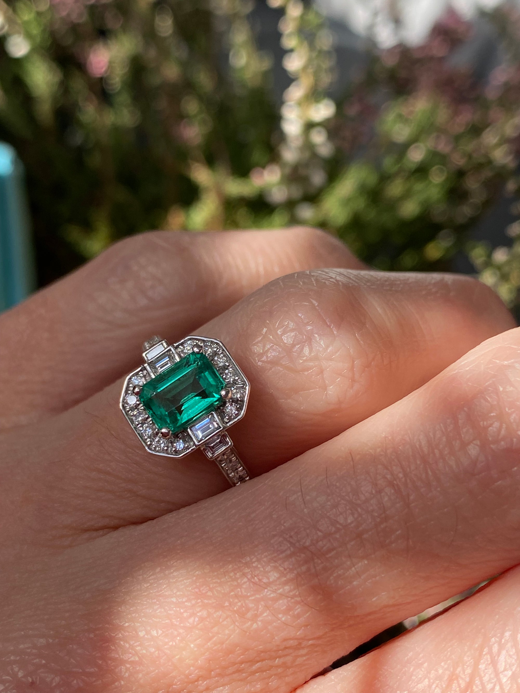 1.10 Carat Colombian Emerald and 0.46ctw Natural Diamond Ring in Platinum