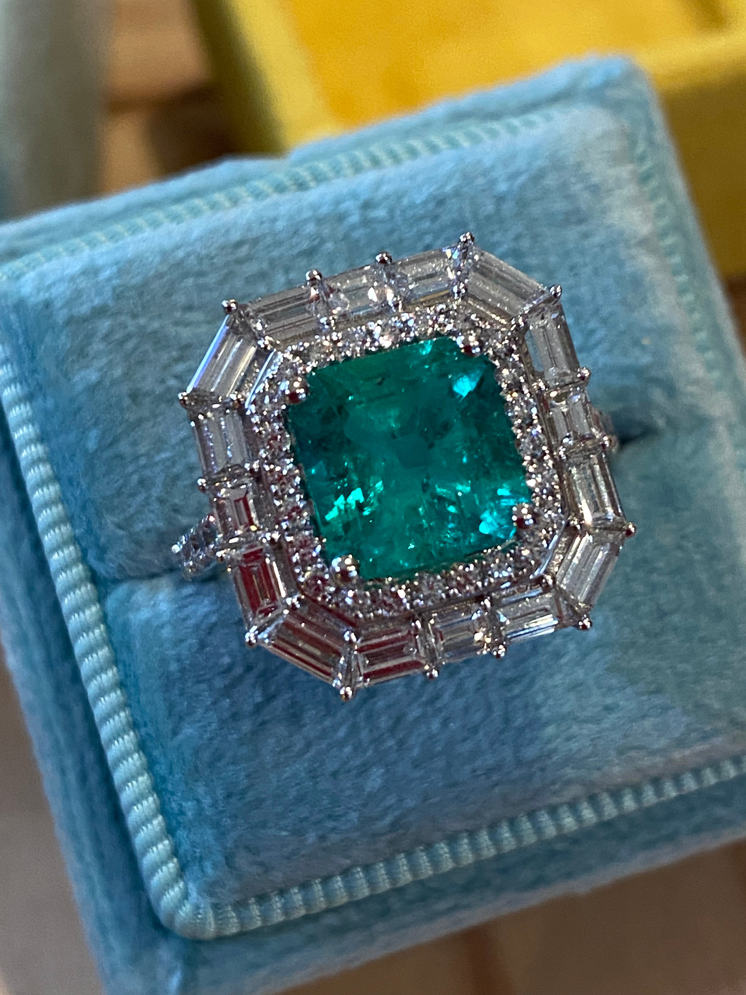 Masterpiece 2.34 Carat Colombian Emerald and 1.67ctw Natural Diamond Ring in Platinum
