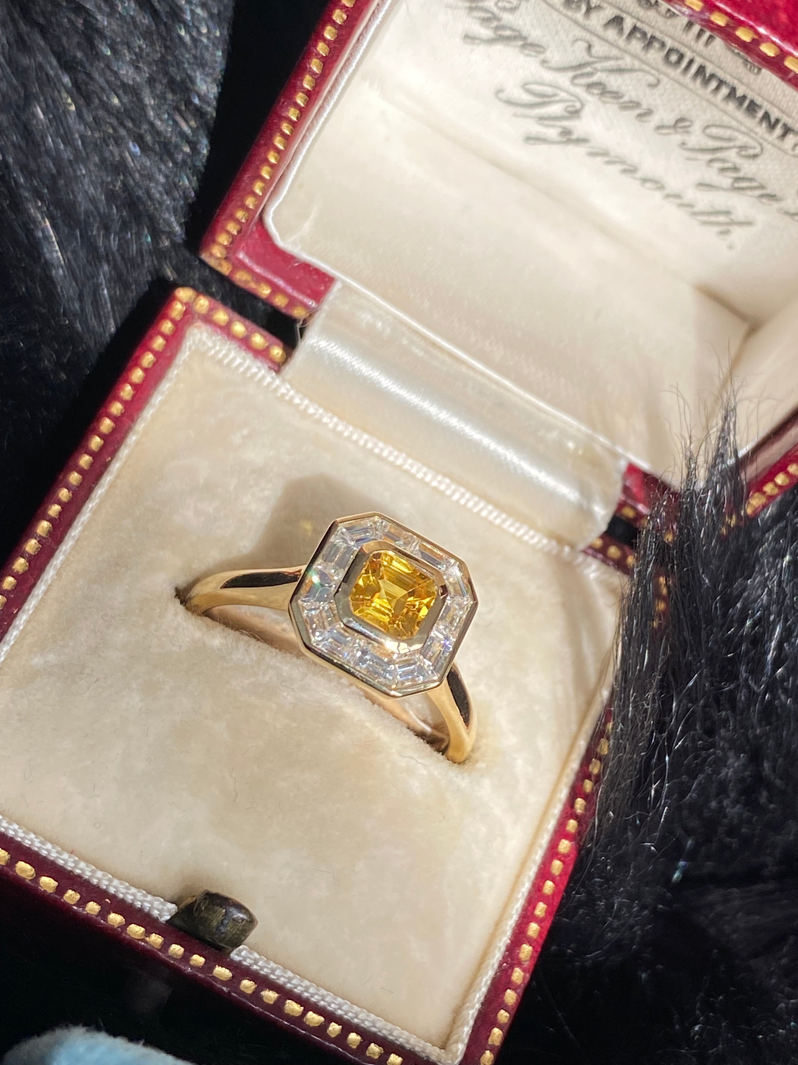 1.41 CTW Yellow Sapphire and Natural Diamond Ring in 18ct Yellow Gold
