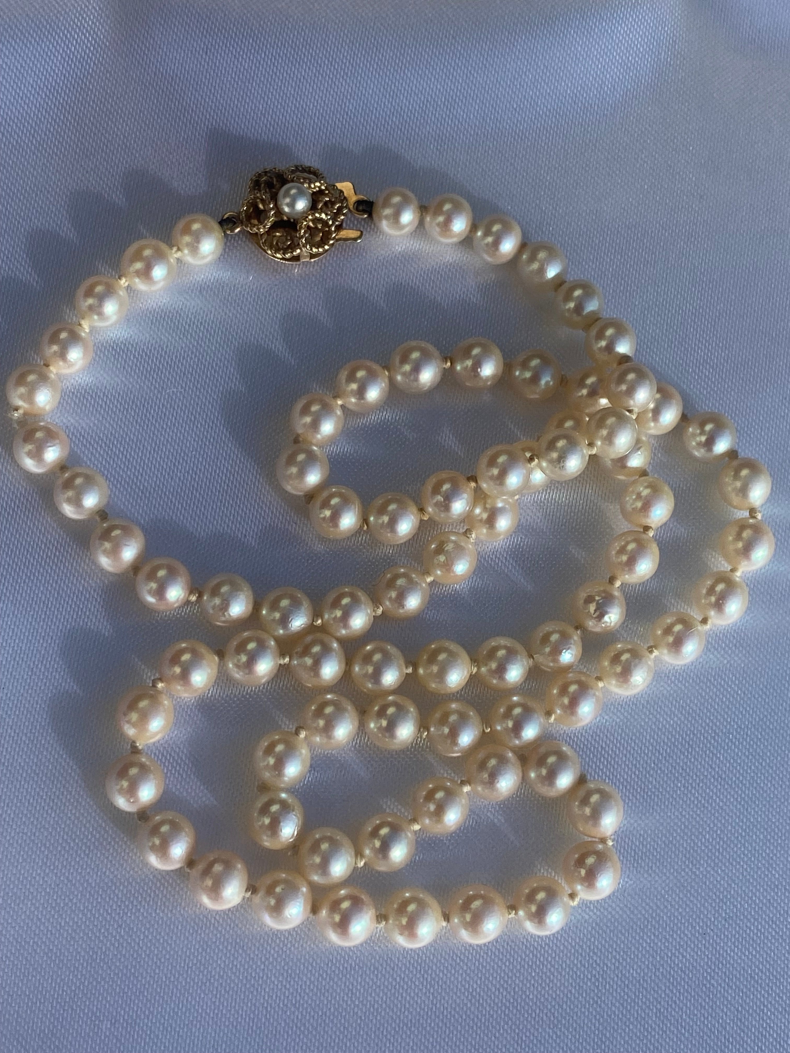 Vintage Cultured Akoya Pearl Necklace with 9ct Gold Clasp