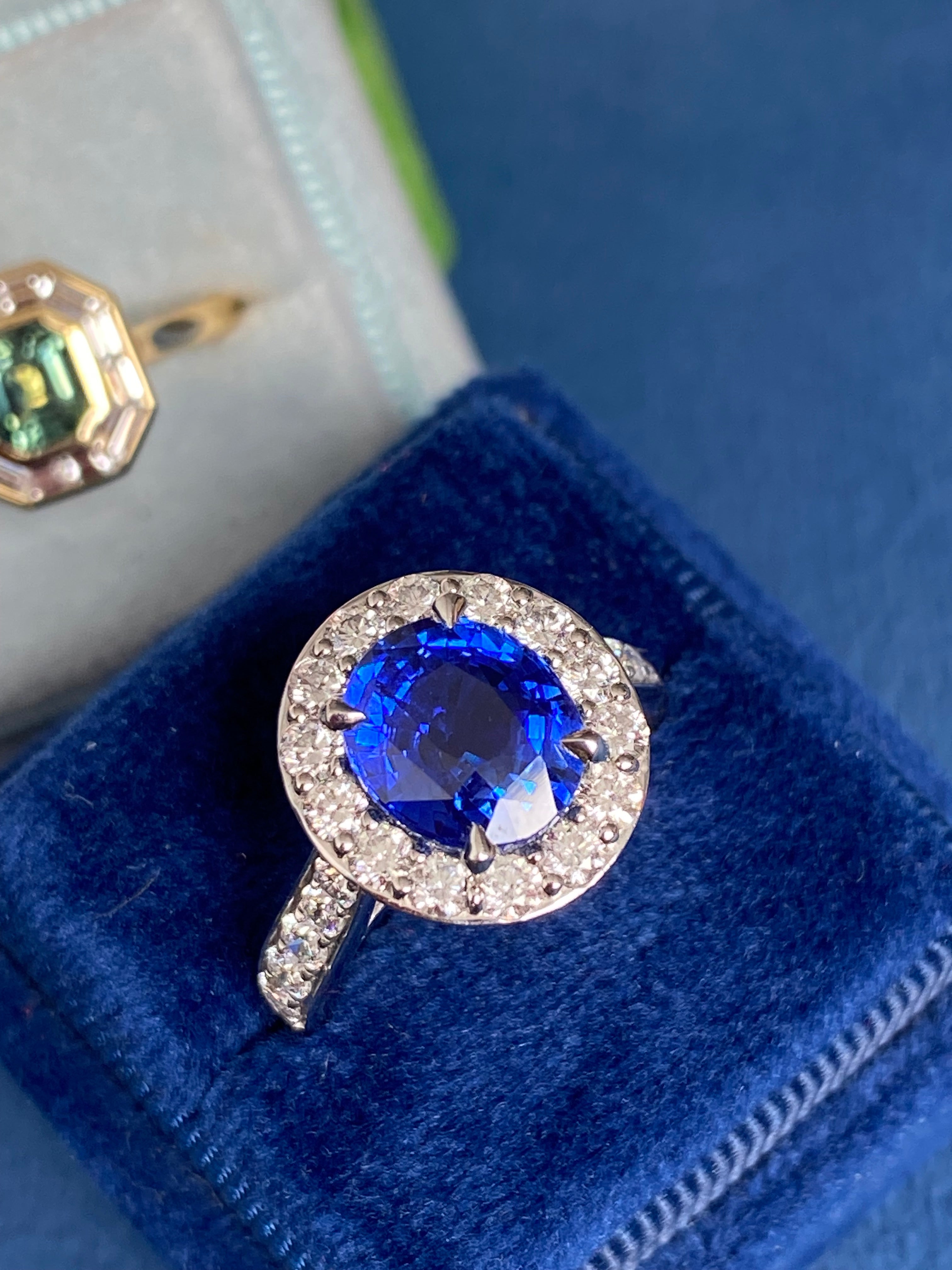 3.01 Carat Blue Ceylon Sapphire and Natural Diamond Halo Ring in Platinum