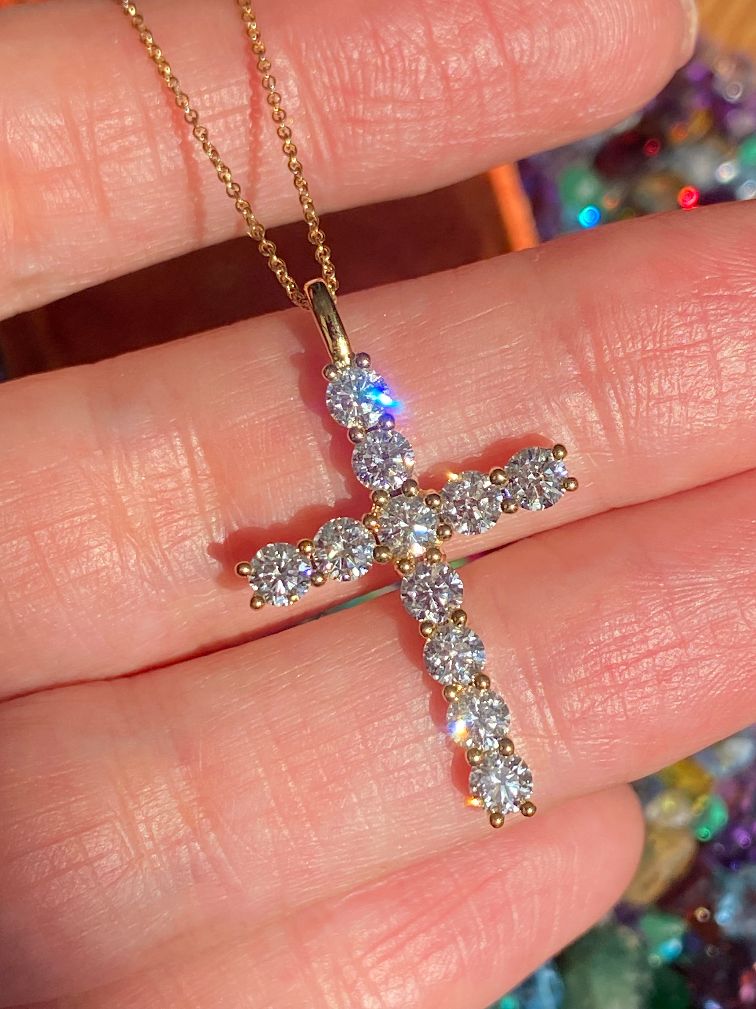 2.00 CTW Natural Diamond Cross in 18ct Yellow Gold