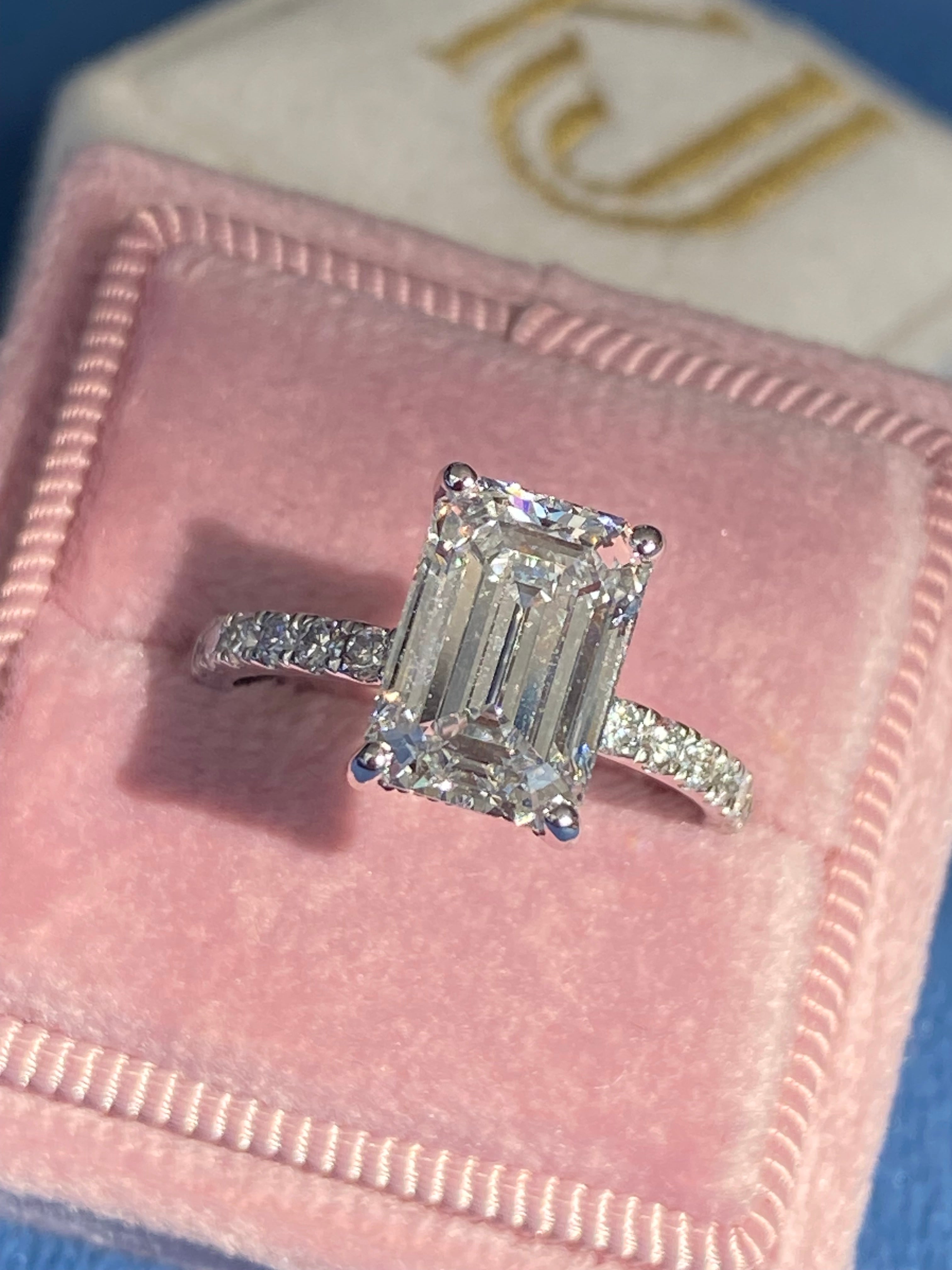 3.04 Carat Emerald Cut D Colour VS1 Lab Diamond Solitaire Engagement Ring in Platinum